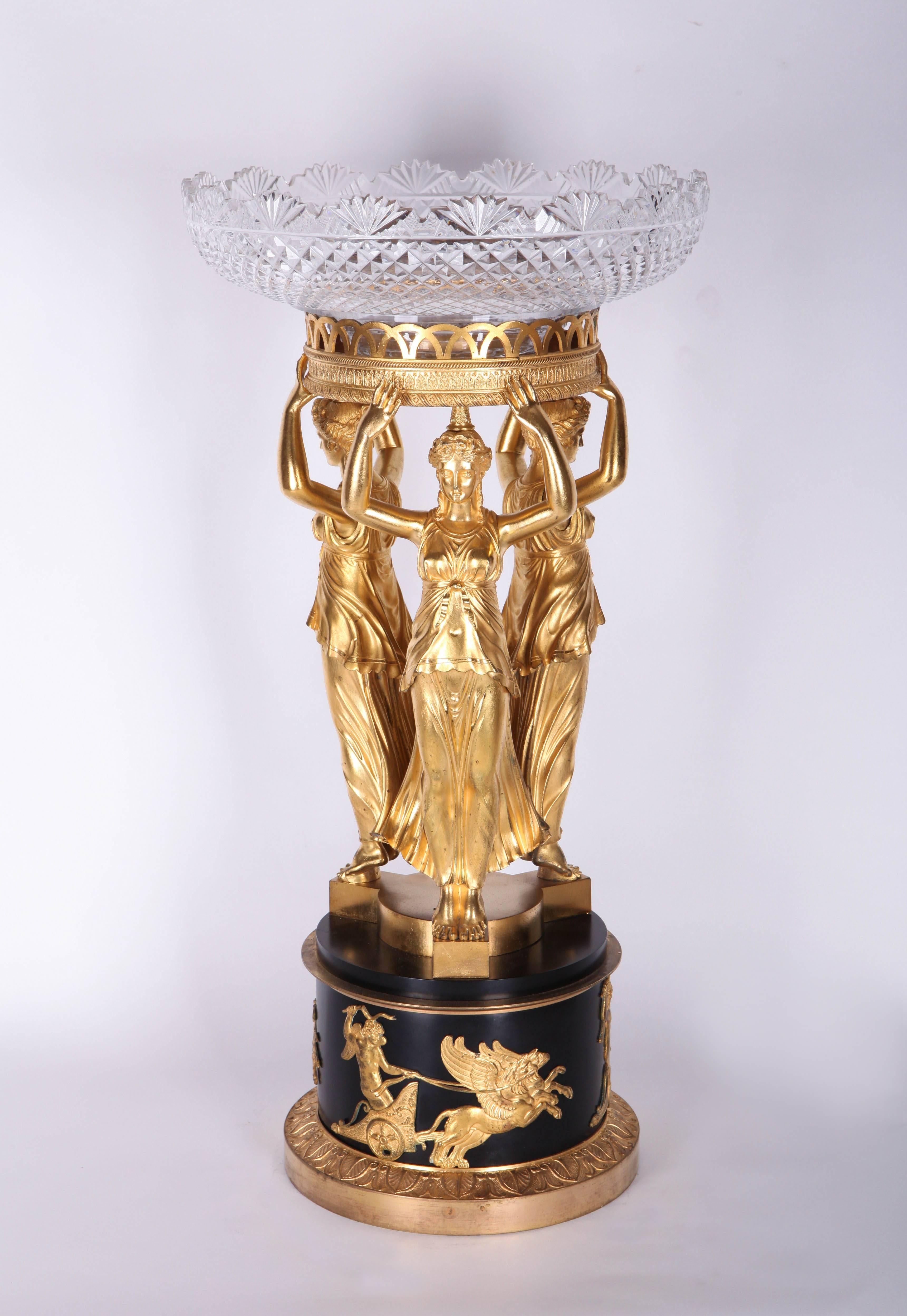 19th Century French Neoclassical gilt bronze Centrepiece with crystal tazza For Sale 2