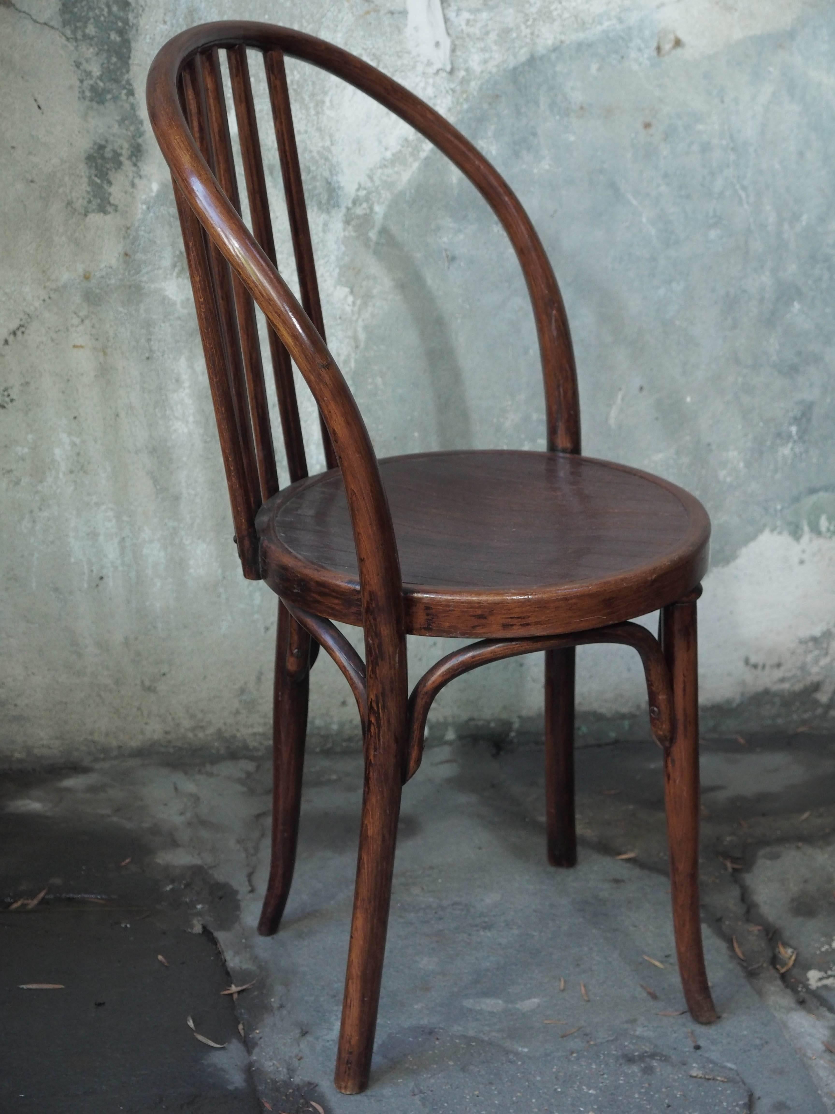 Set of Four High Style Bentwood Bistro Chairs, Jacob and Josef Kohn In Good Condition In New Orleans, LA