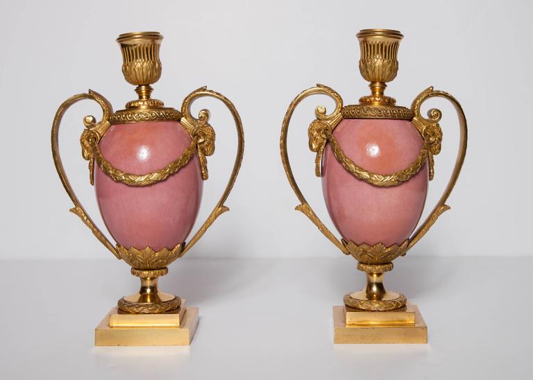 Fine Pair of Antique English Porcelain & Ormolu Cassolettes Att. Matthew Boulton For Sale 1