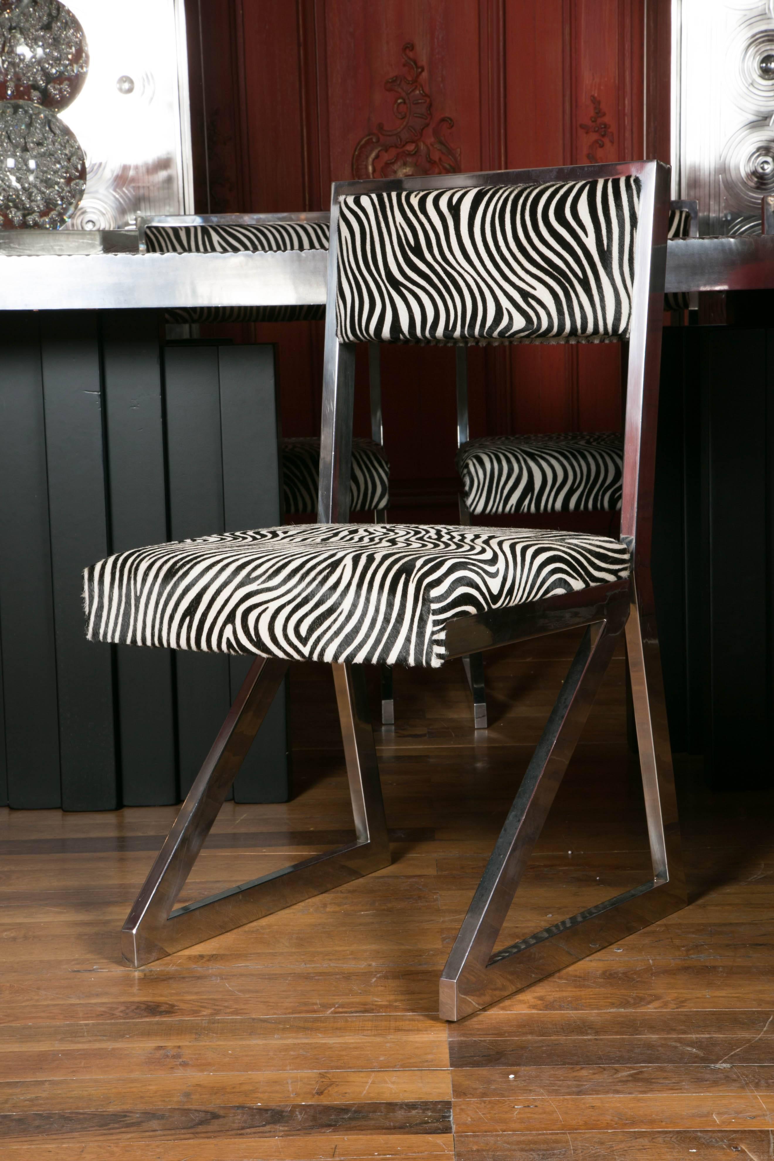 Set of 6 dining chairs At Cost Price For Sale 1