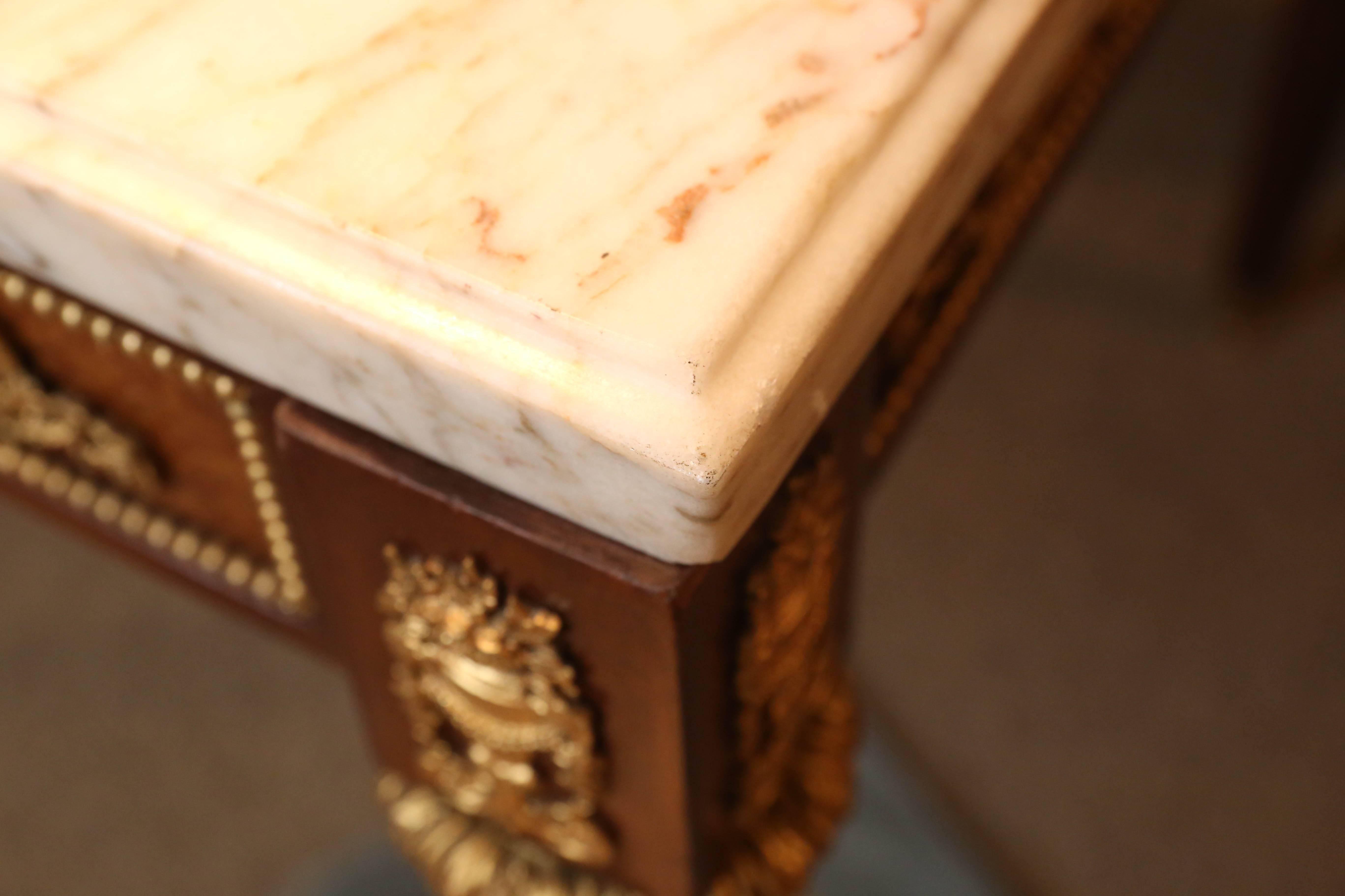 French Louis XVI Style Salon Table with Gilt Bronze Ormolu and Marble Top For Sale 5