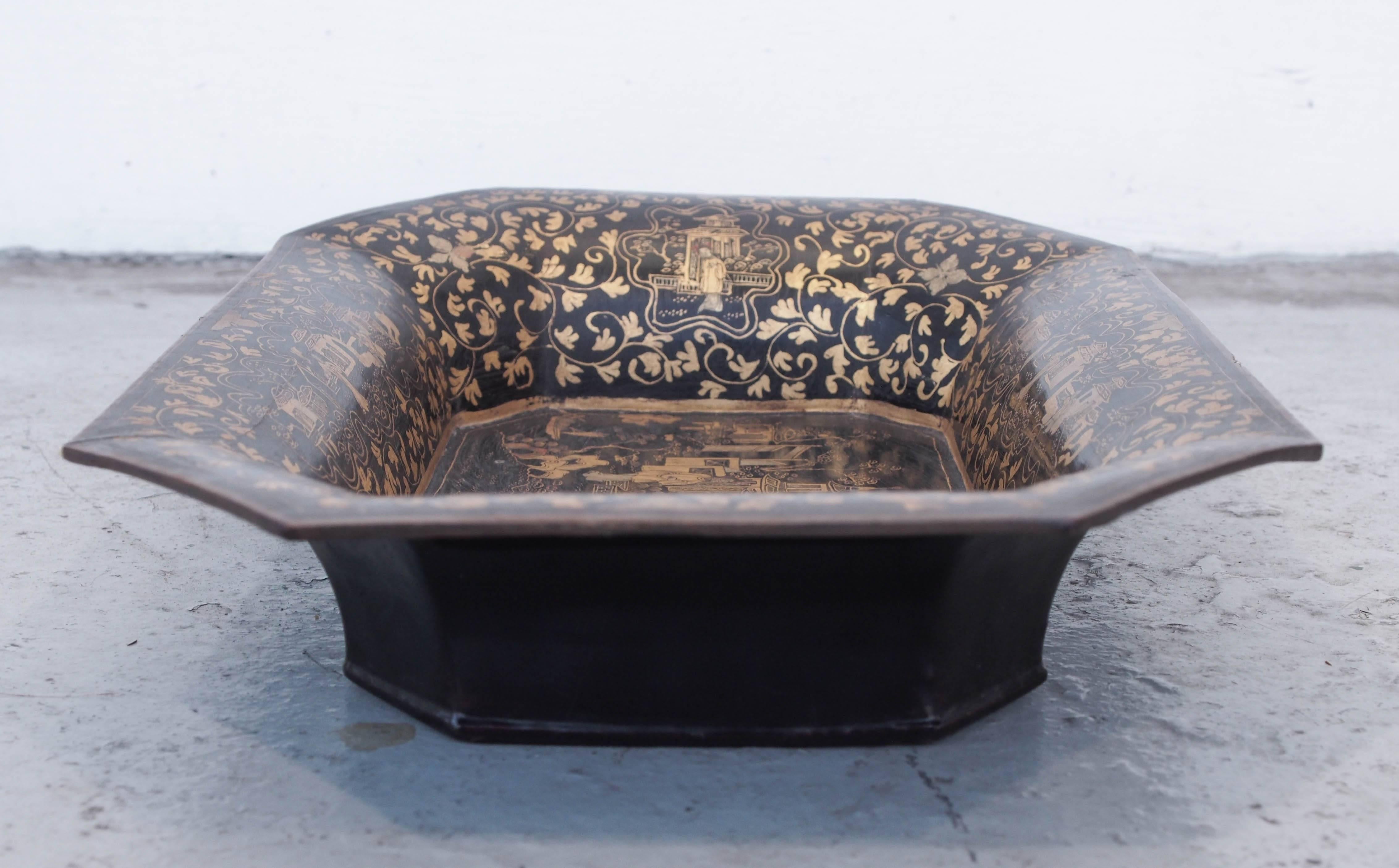 Chinese Laquer Papier Mâché Tray with Gilt Penwork 2