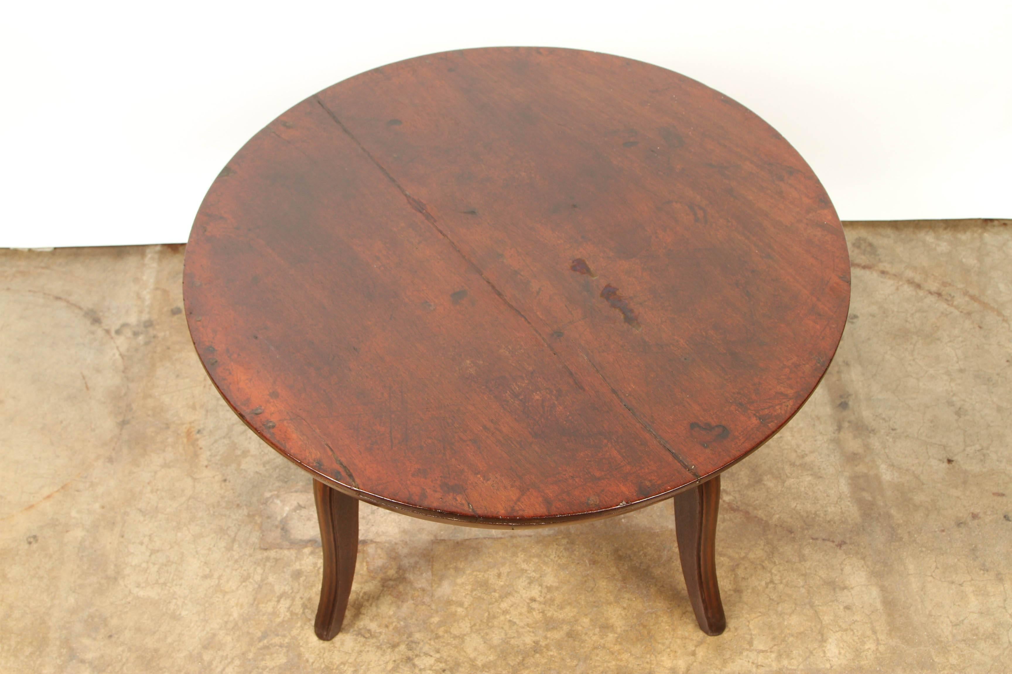 French Colonial Art Deco Rosewood Coffee Table For Sale 1