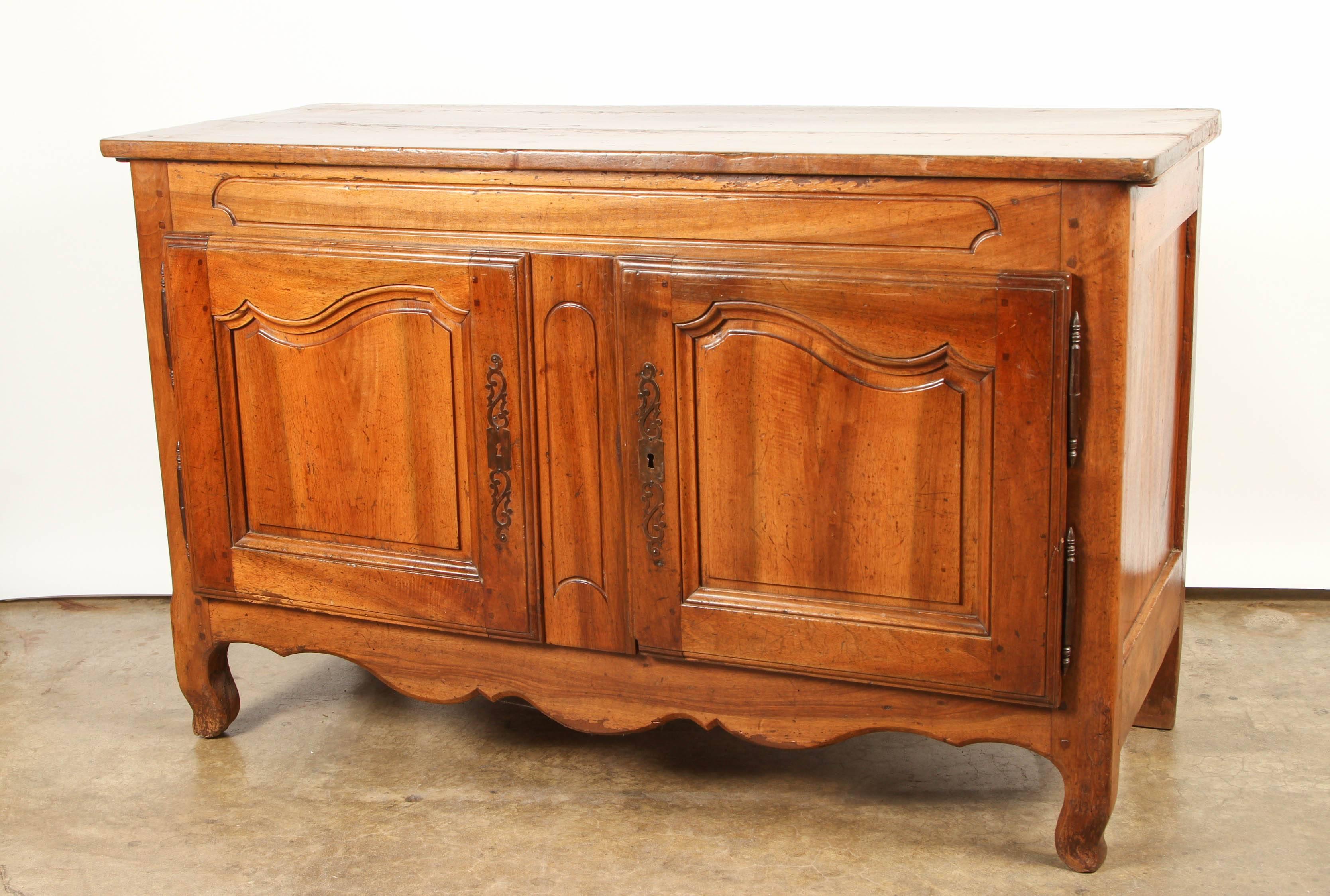 French Provincial Sideboard 2