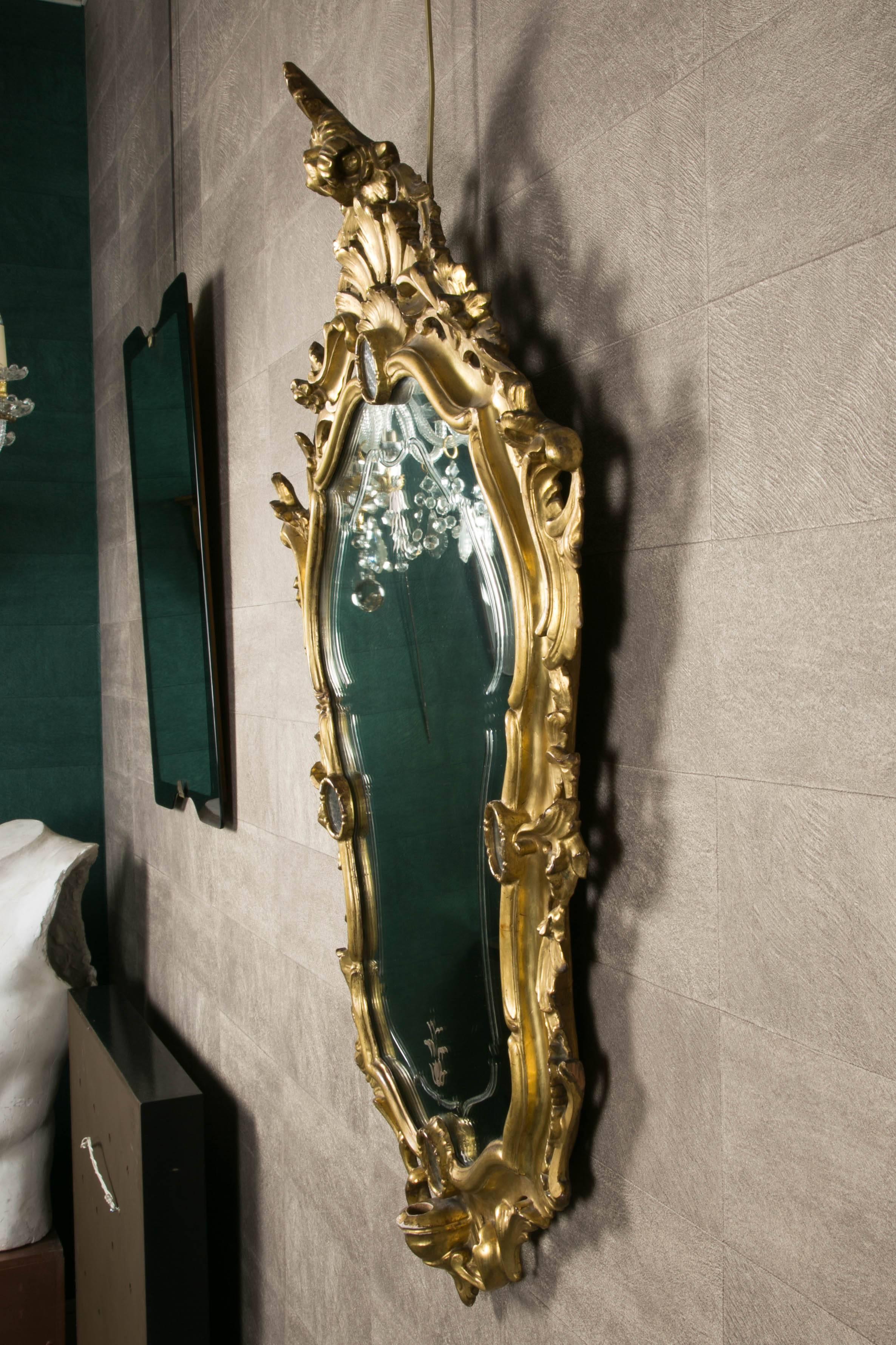 Giltwood Pair of 19th Century Venetians Mirrors For Sale