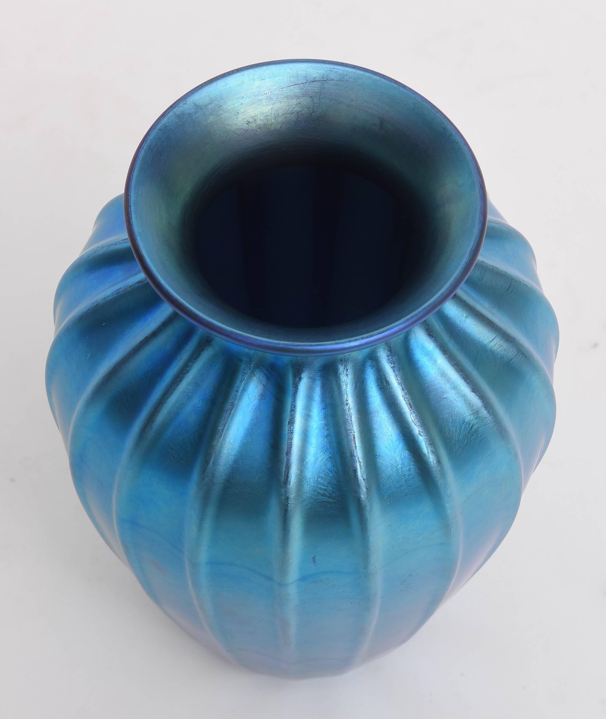 A nice combination of classical form and superb blue iridescence.