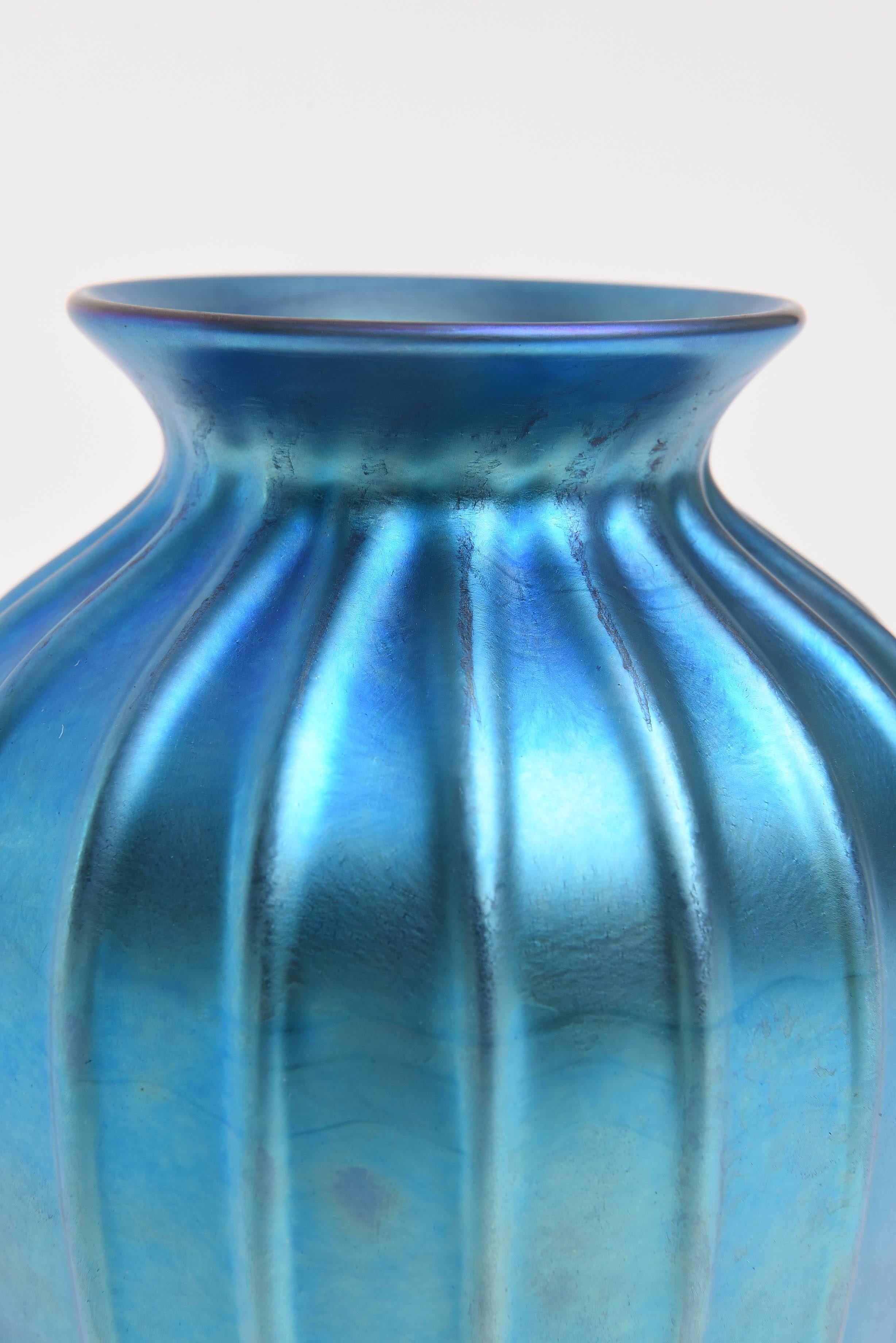 Tiffany Studios Blue Favrile  Ribbed Vase In Excellent Condition In West Palm Beach, FL