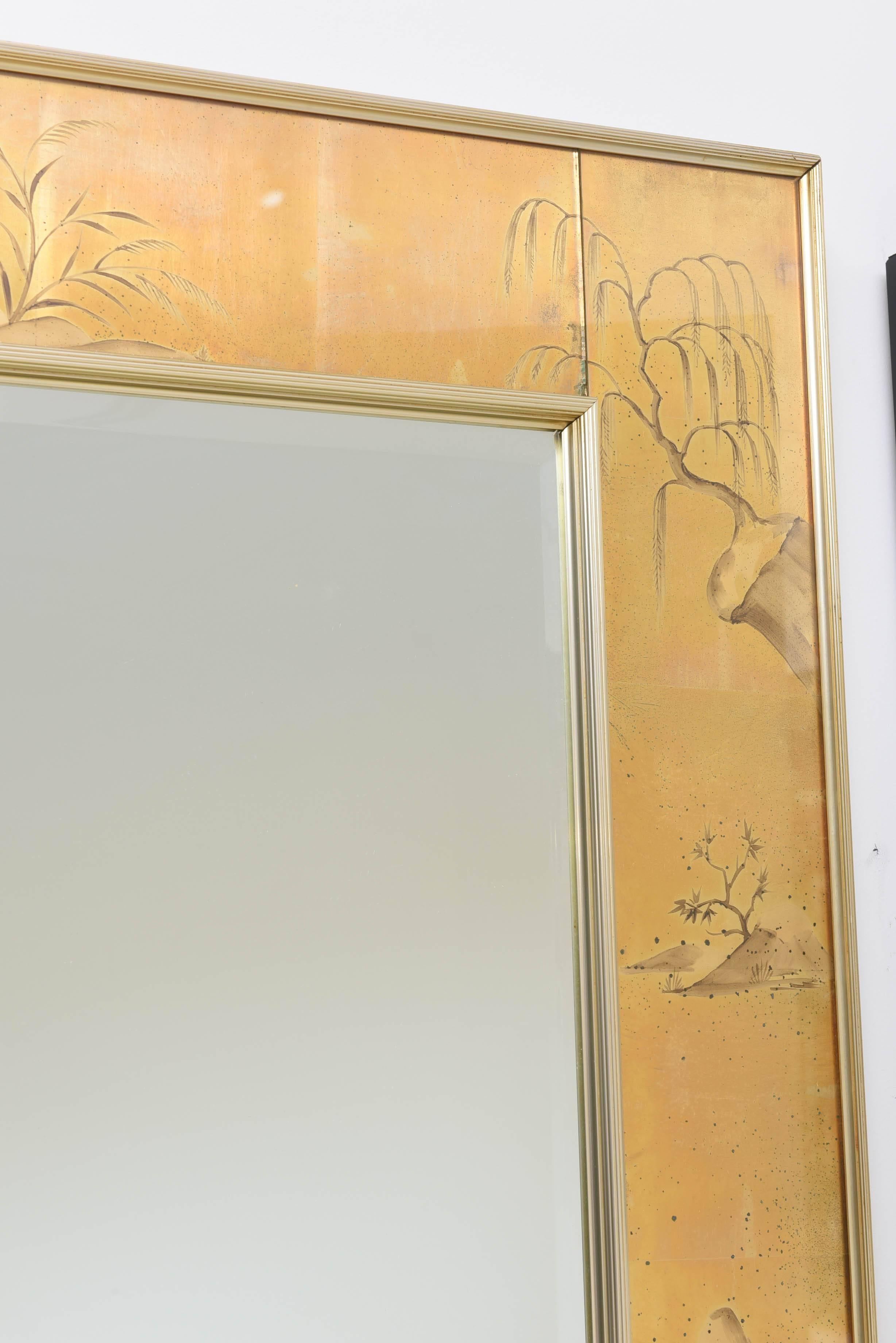 La Barge Mirror with Églomisé Style Panels Depicting Chinoiserie Scenes in Gold In Good Condition In West Palm Beach, FL