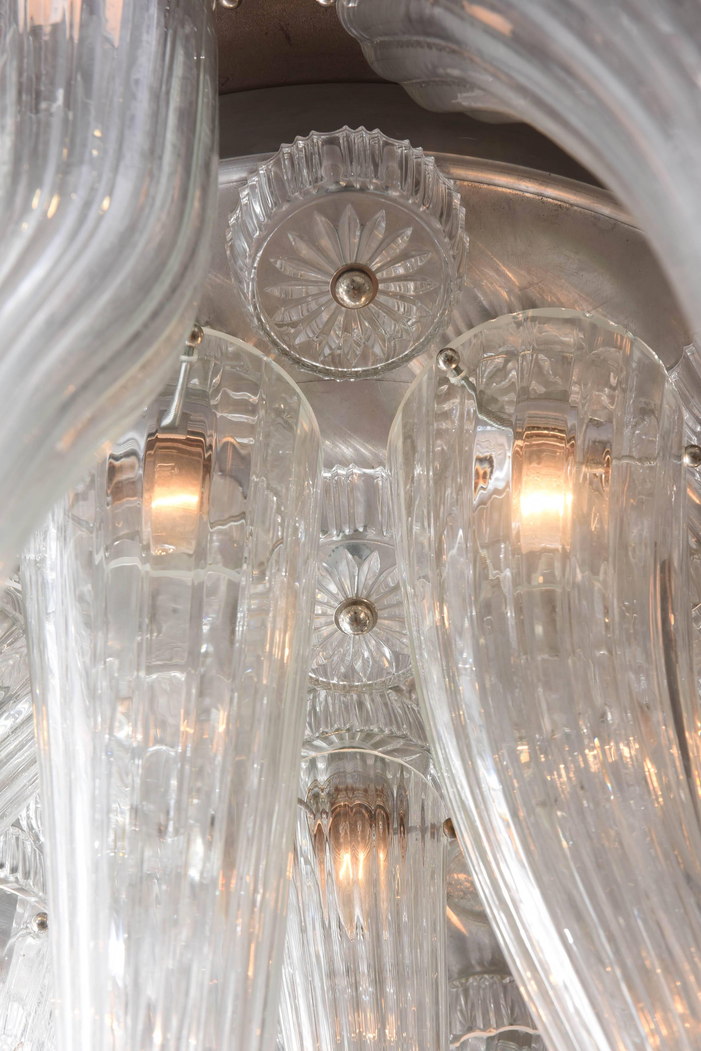 Vintage Italian Glass Chandelier 3