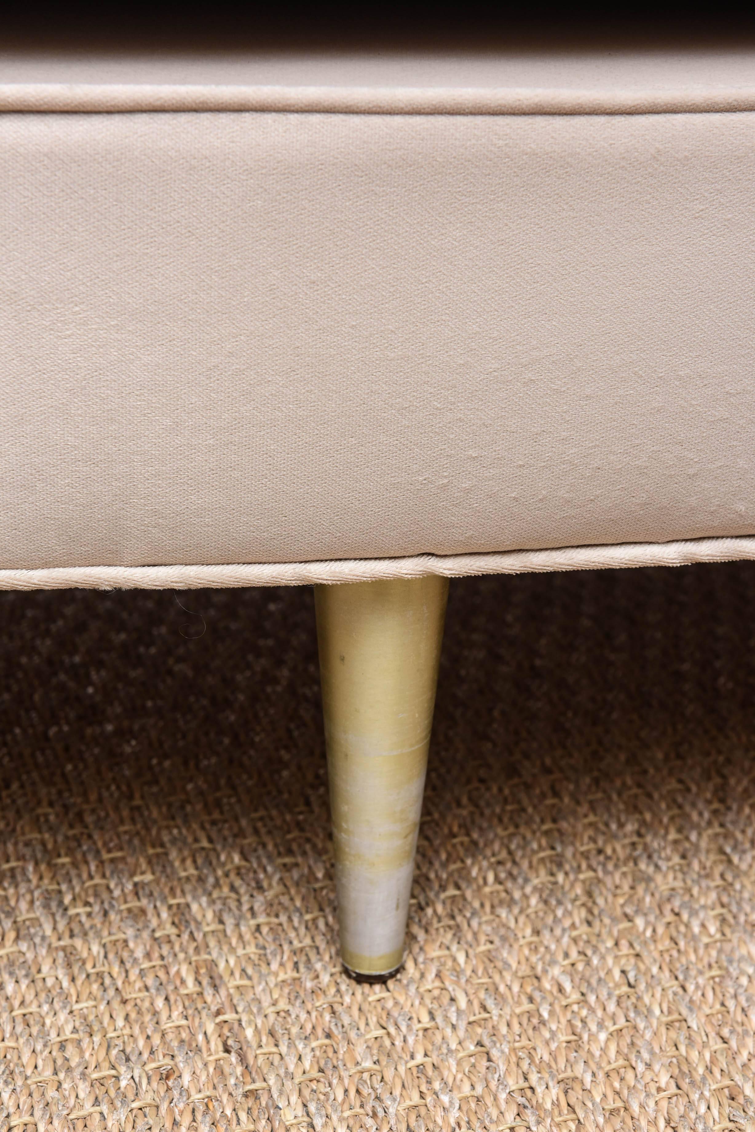 oval shape couch