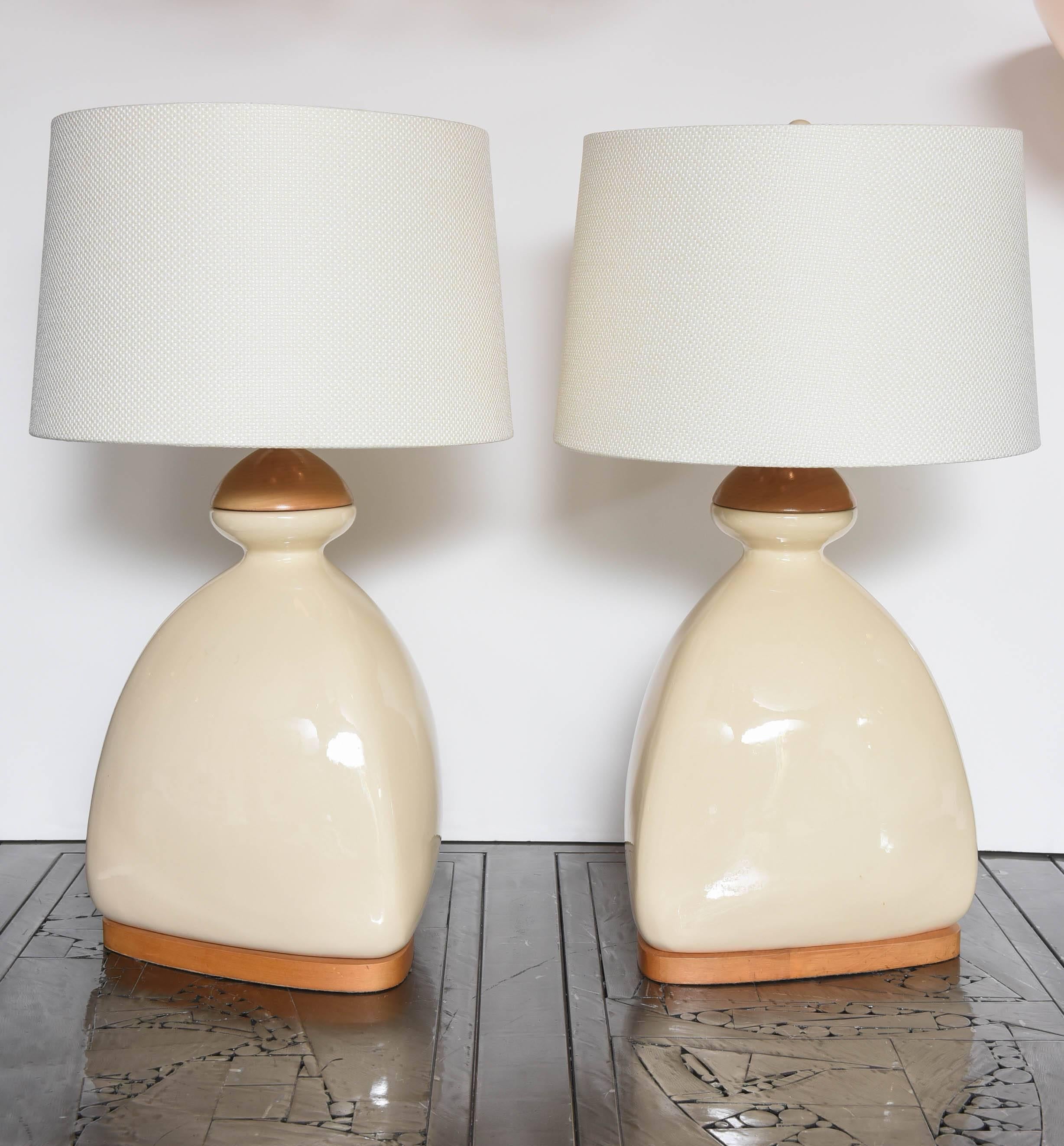 Mid-Century Modern SALE!SALE! SALE! PR/Scandinavian Table Lamps Modernism, Beche Ceramic  and wood For Sale