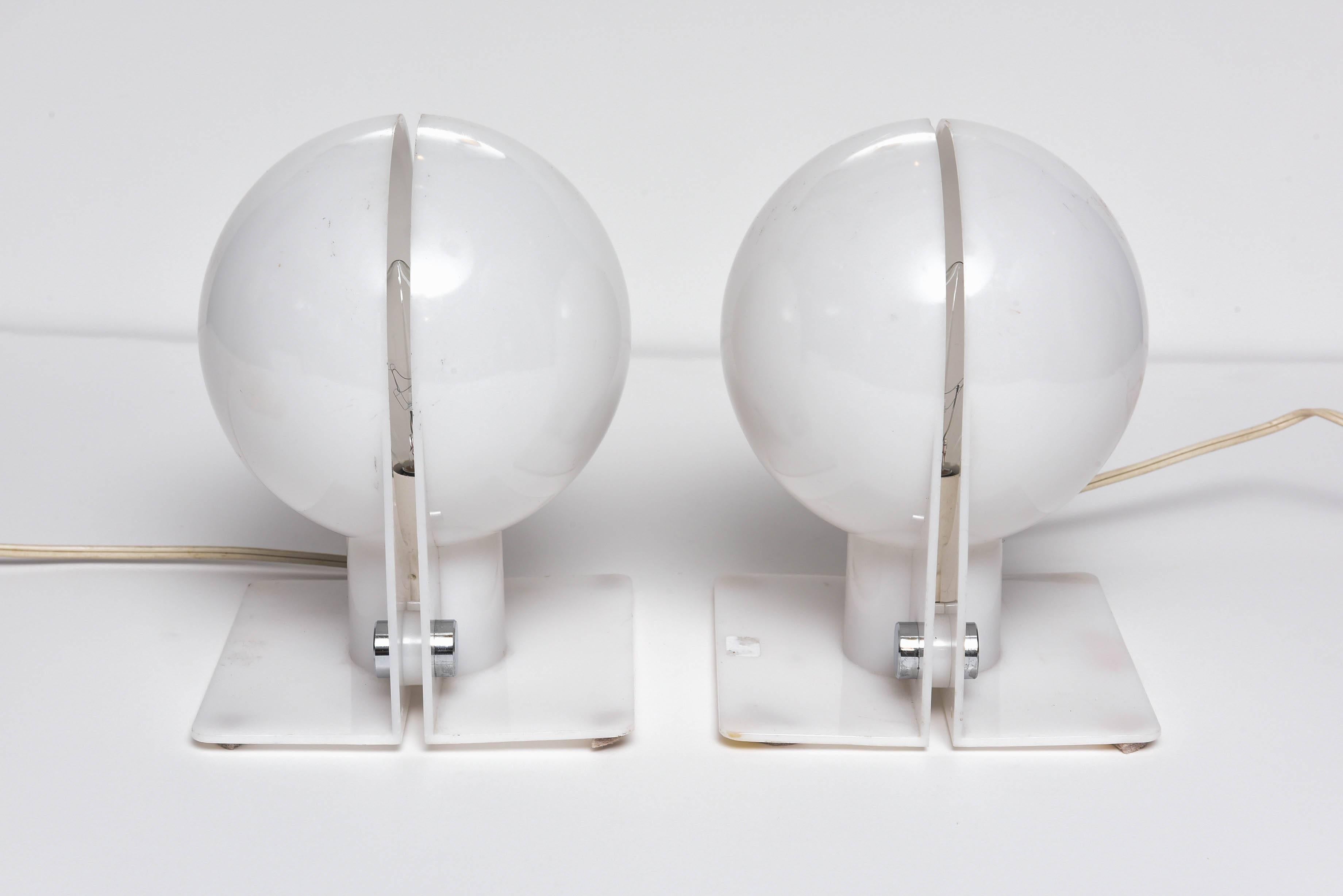 SALE! SALE! SALE! PR/PETITE TABLE LAMPS by Brazzoli for Guzzini MODERN For Sale 3
