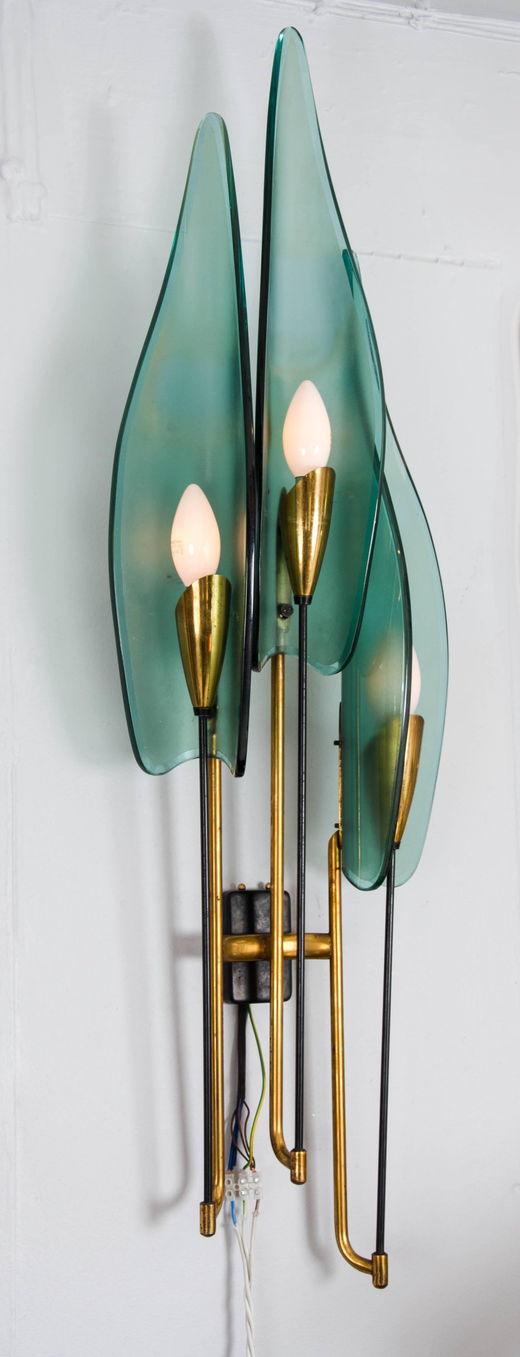 Pair of Italian Wall Lights, circa 1955 in the style of Max Ingrand. For Sale 2