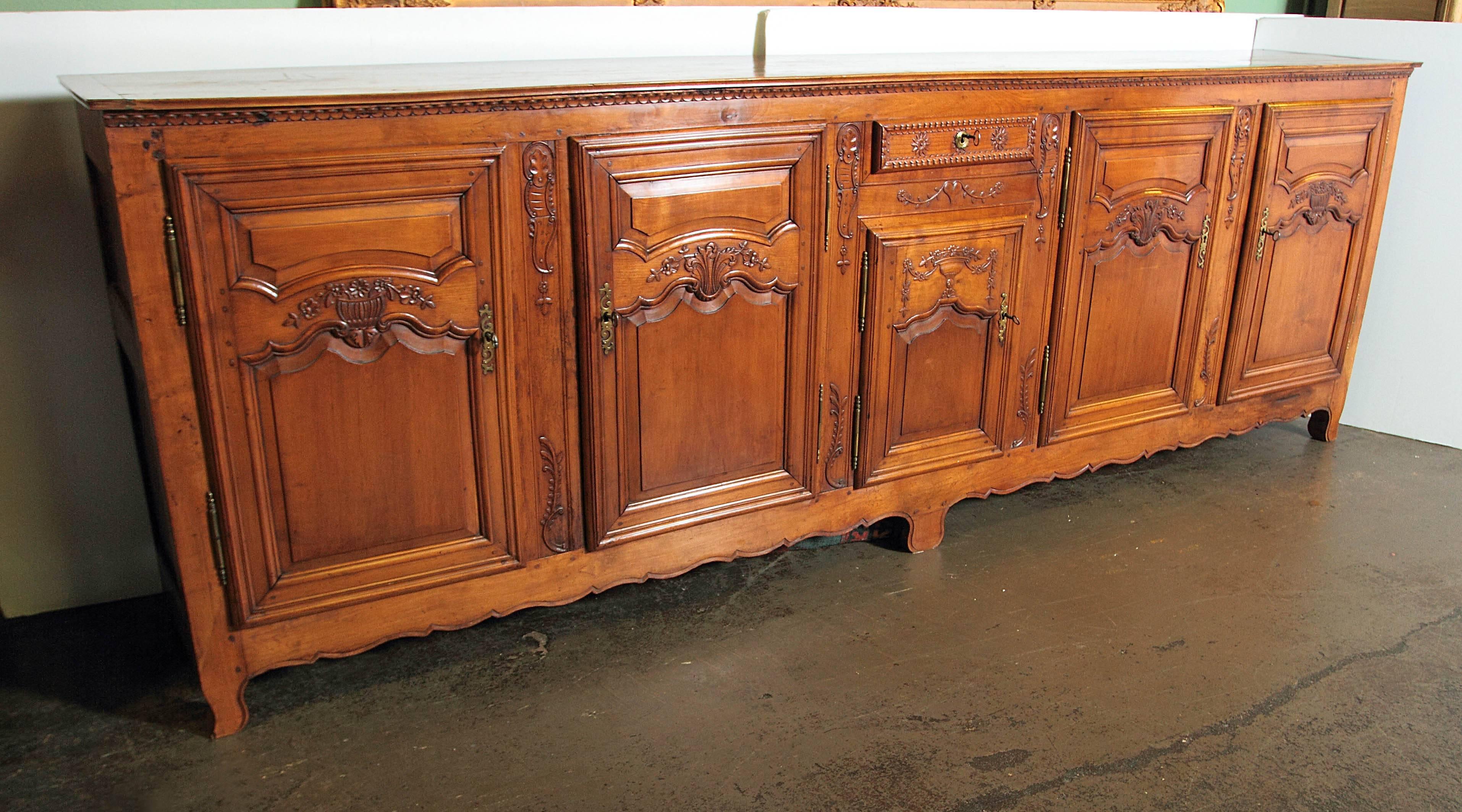 Long 18th Century Country French Cherry Enfilade from Northern France In Excellent Condition In Dallas, TX