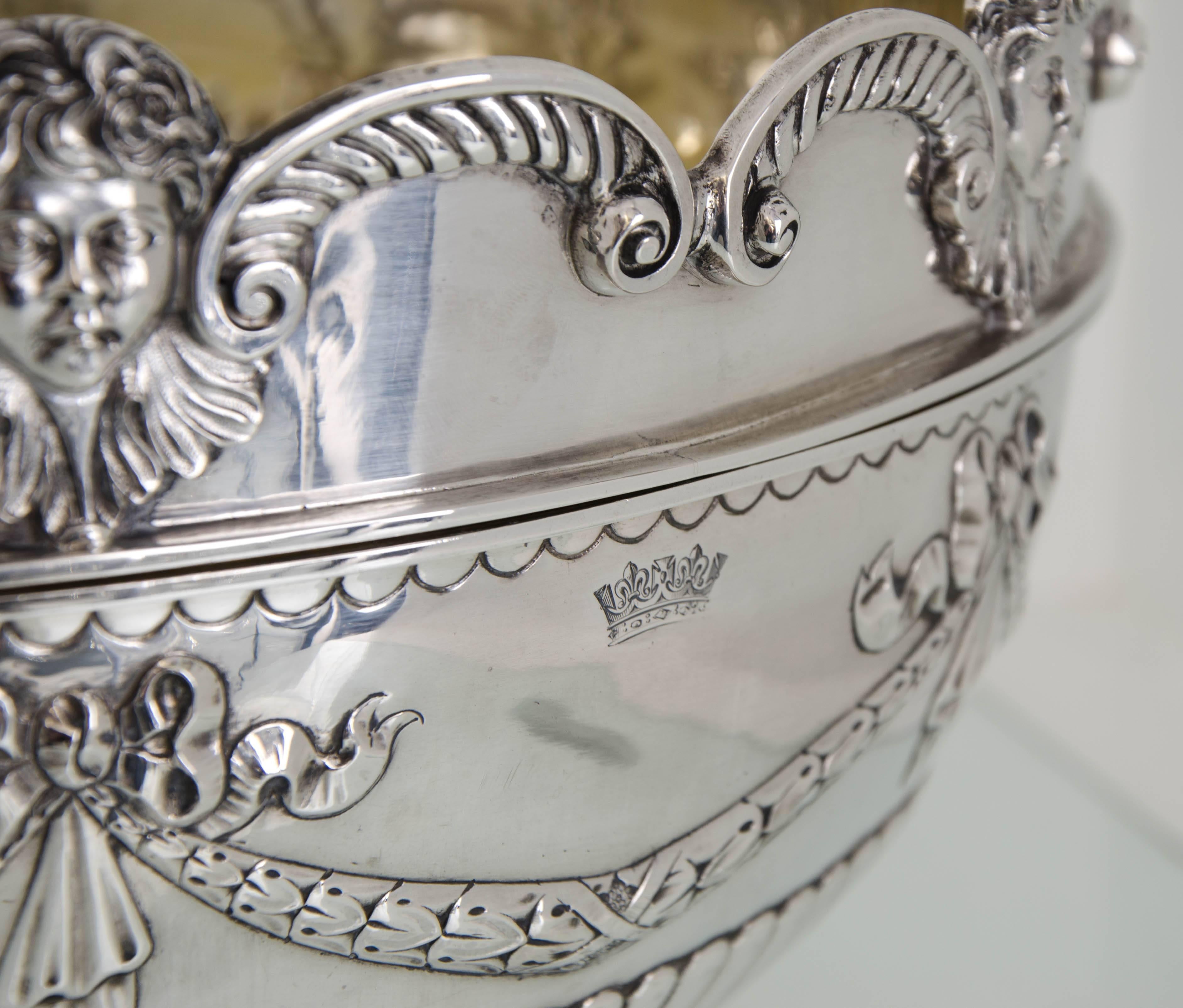 Victorian antique silver 19th century Monteith/Rose bowl London 1881 Aldwinkle & Slater

A very impressive Monteith bowl of exceptional size. The bowl is half fluted throughout in design with garlands and ribbons for decorative highlights. The rim