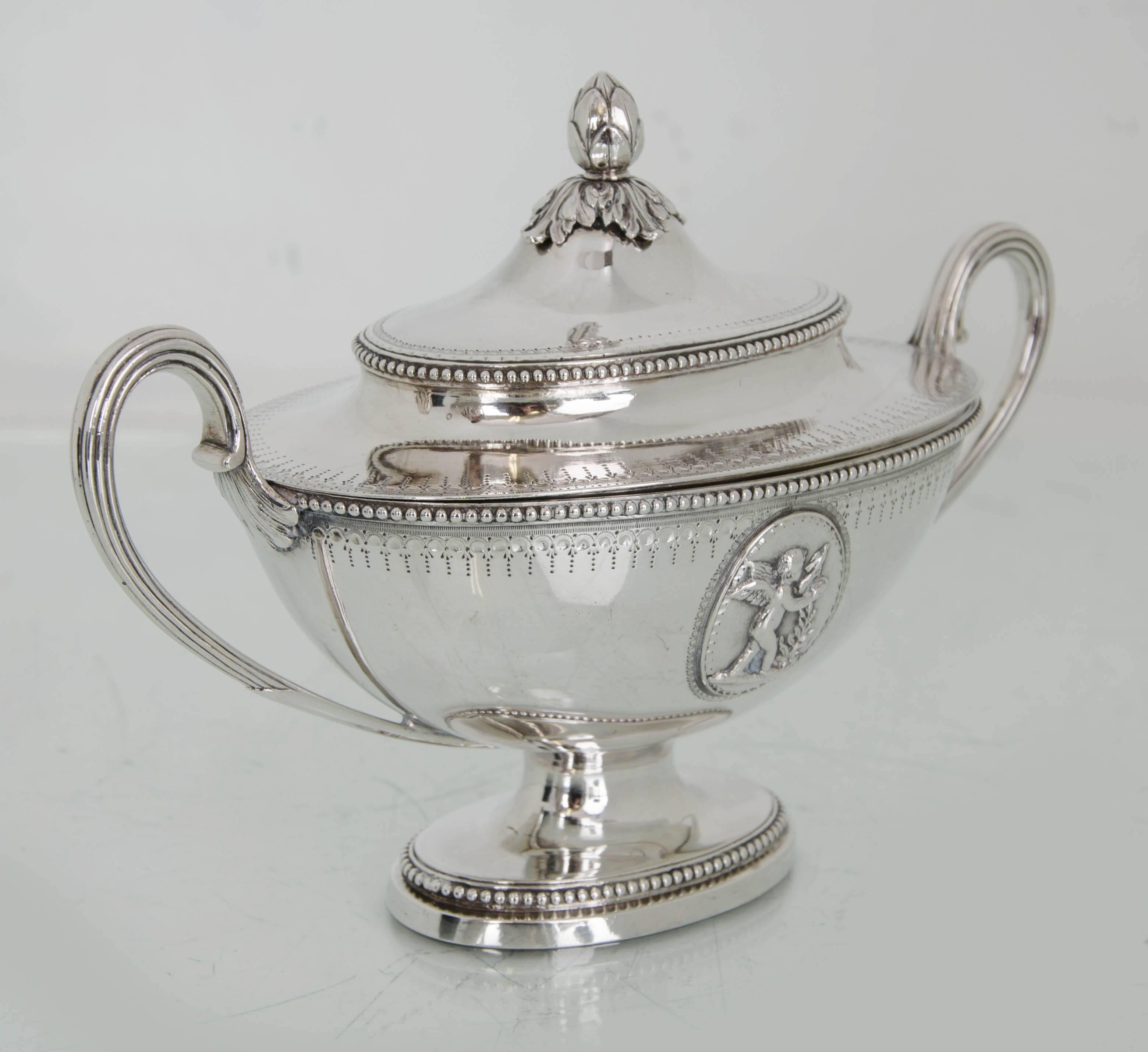 Late 18th Century Suite of Four Georgian Century Silver Sauce Tureens London 1777 Andrew Fogelberg For Sale