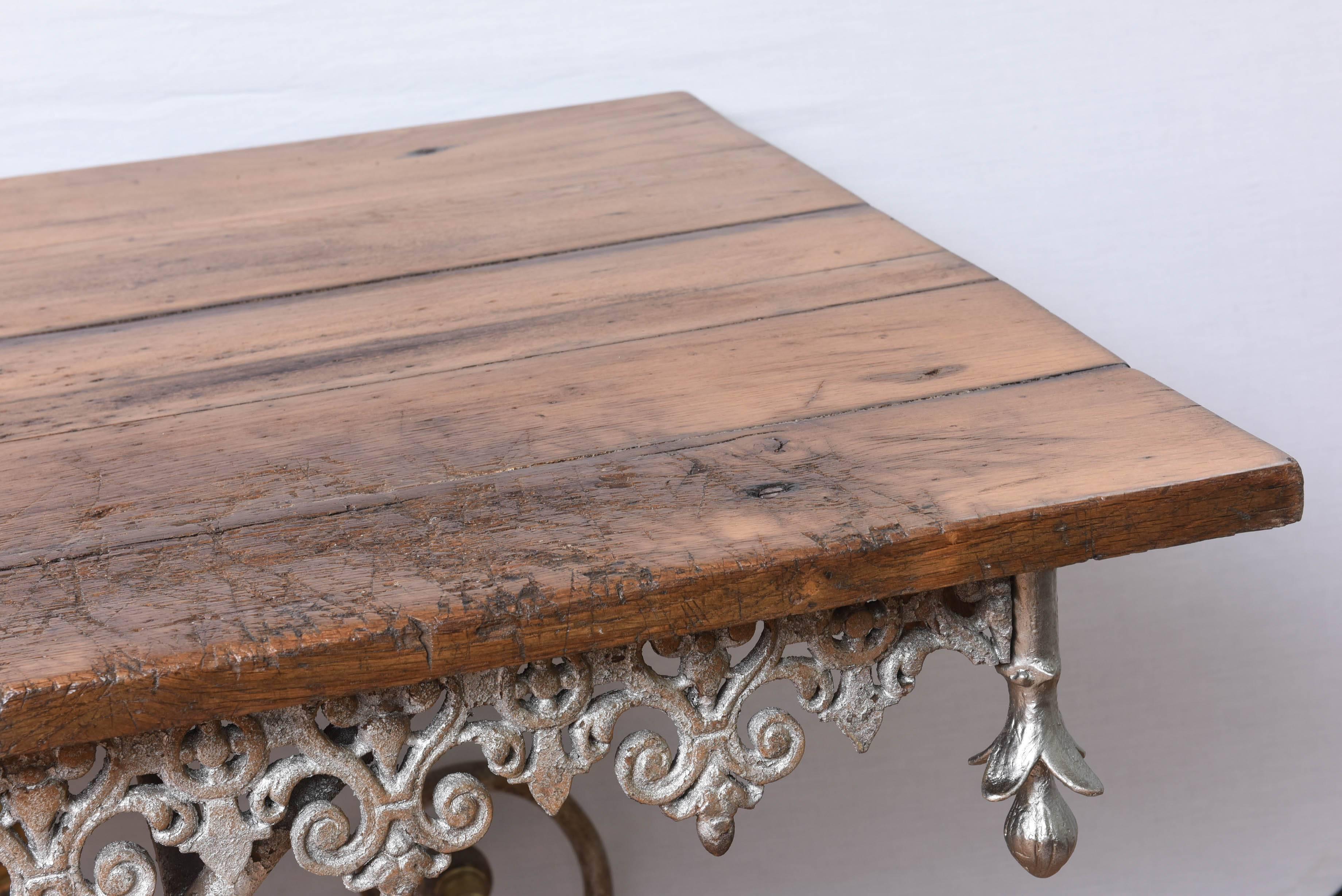 Rare 19th Century French Bakers Table In Excellent Condition In West Palm Beach, FL