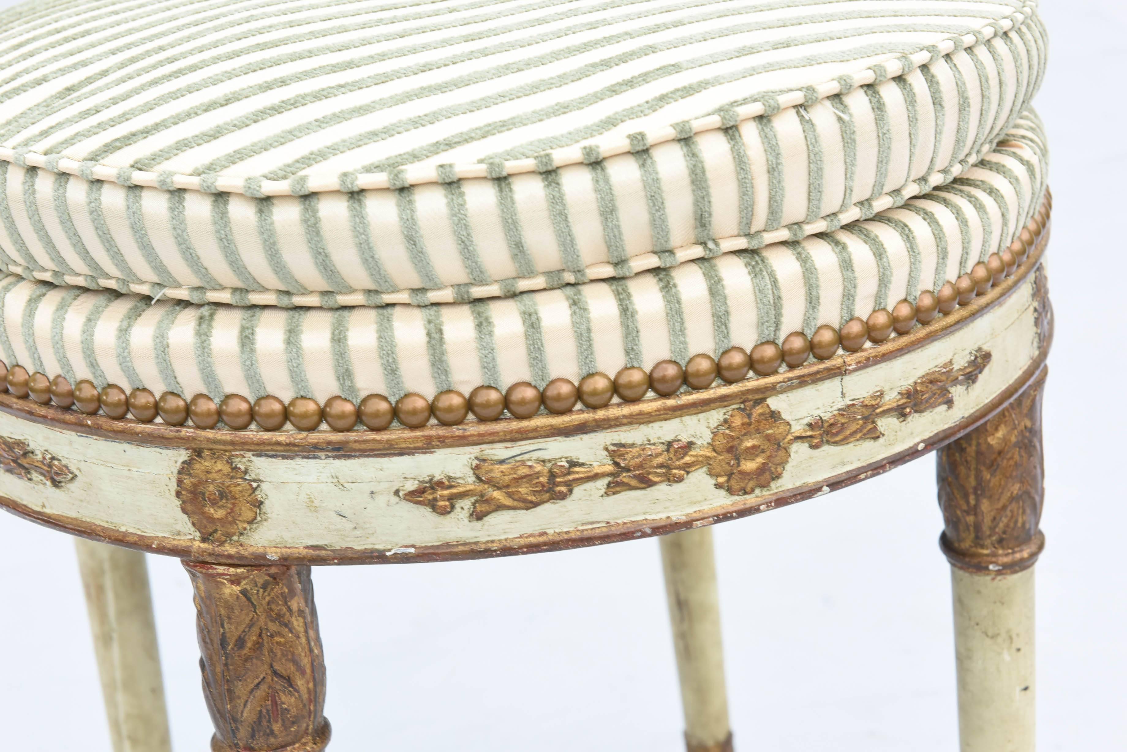 19th Century Italian Stool In Excellent Condition In West Palm Beach, FL