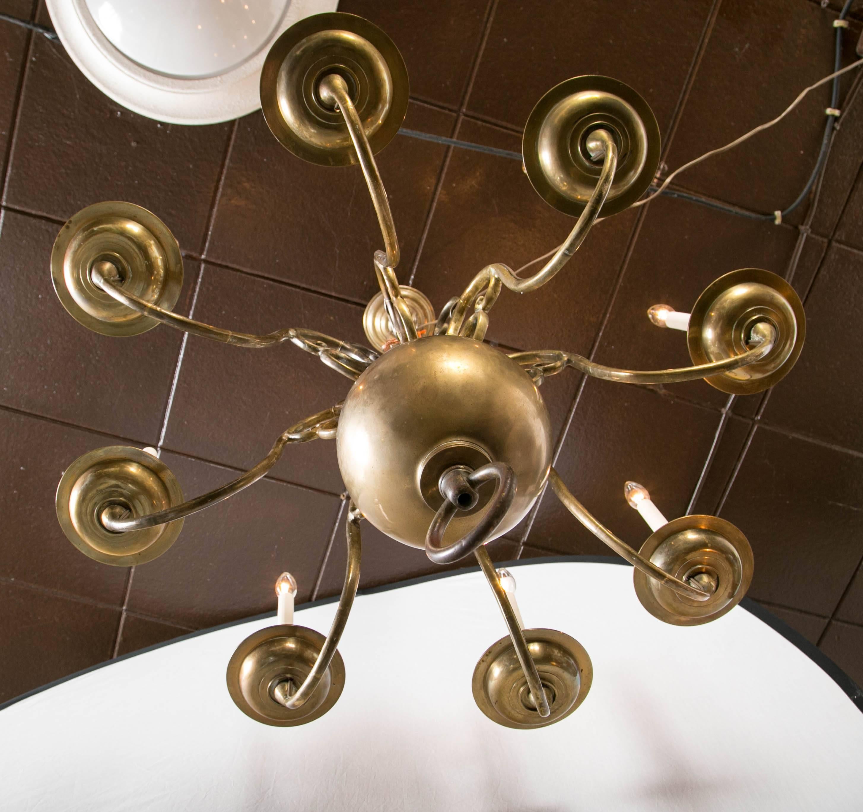 Antique Brass Eight-Light Dutch Chandelier In Excellent Condition In Woodbury, CT