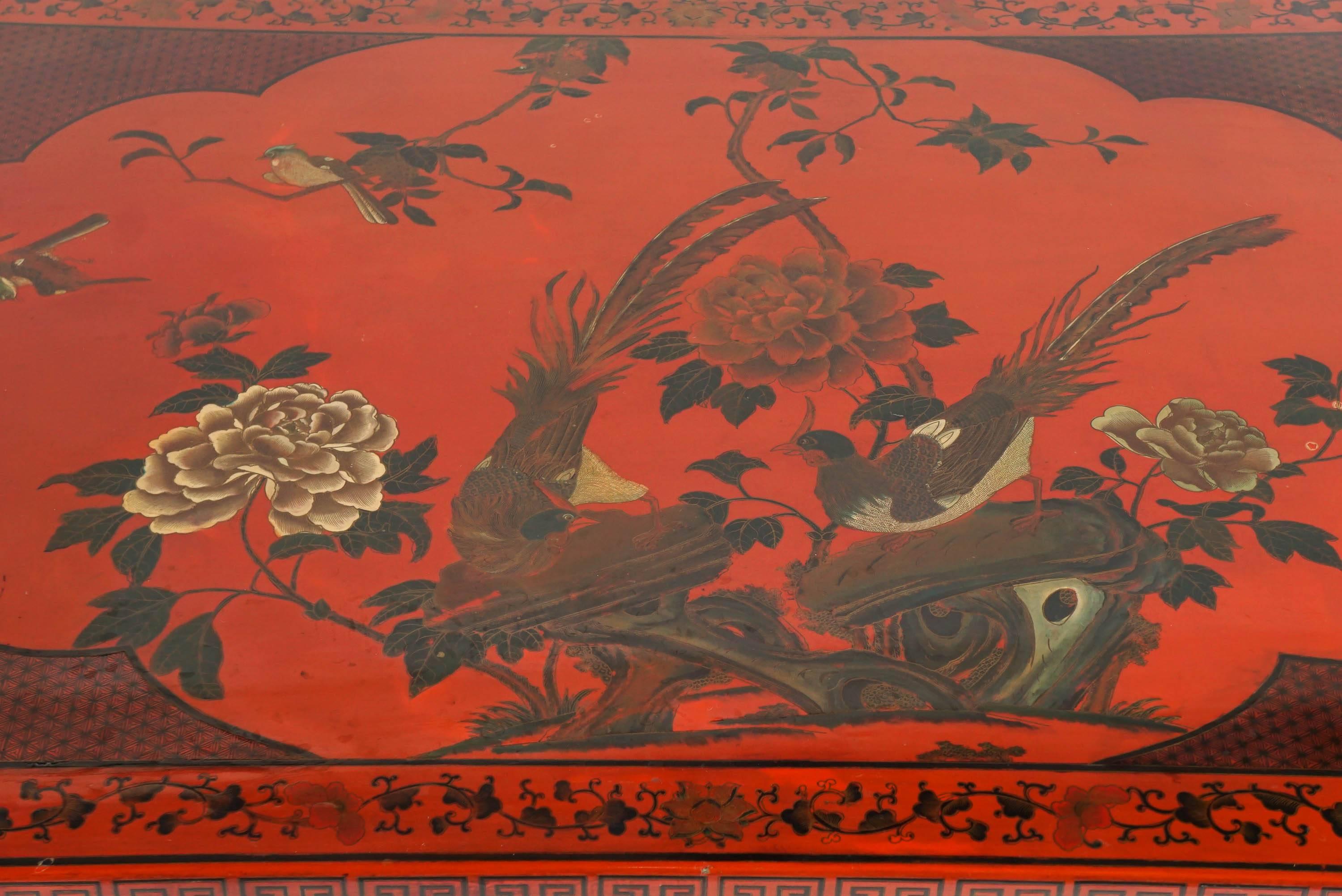 Painted 20th Century Chinese Chinoiserie Coffee Table