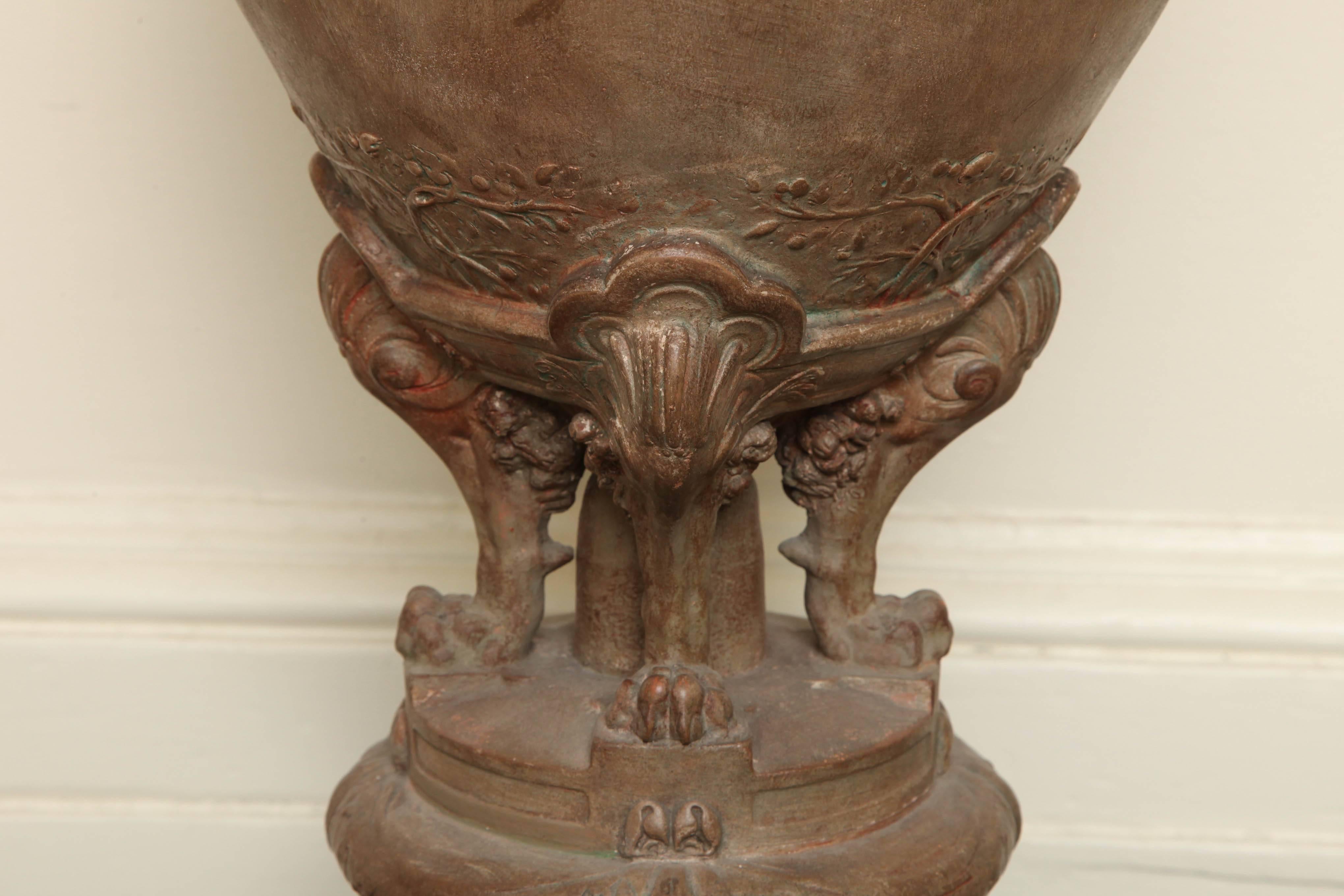 Gustave-Joseph Chéret Terracotta Jardiniere Urn In Good Condition For Sale In New York, NY