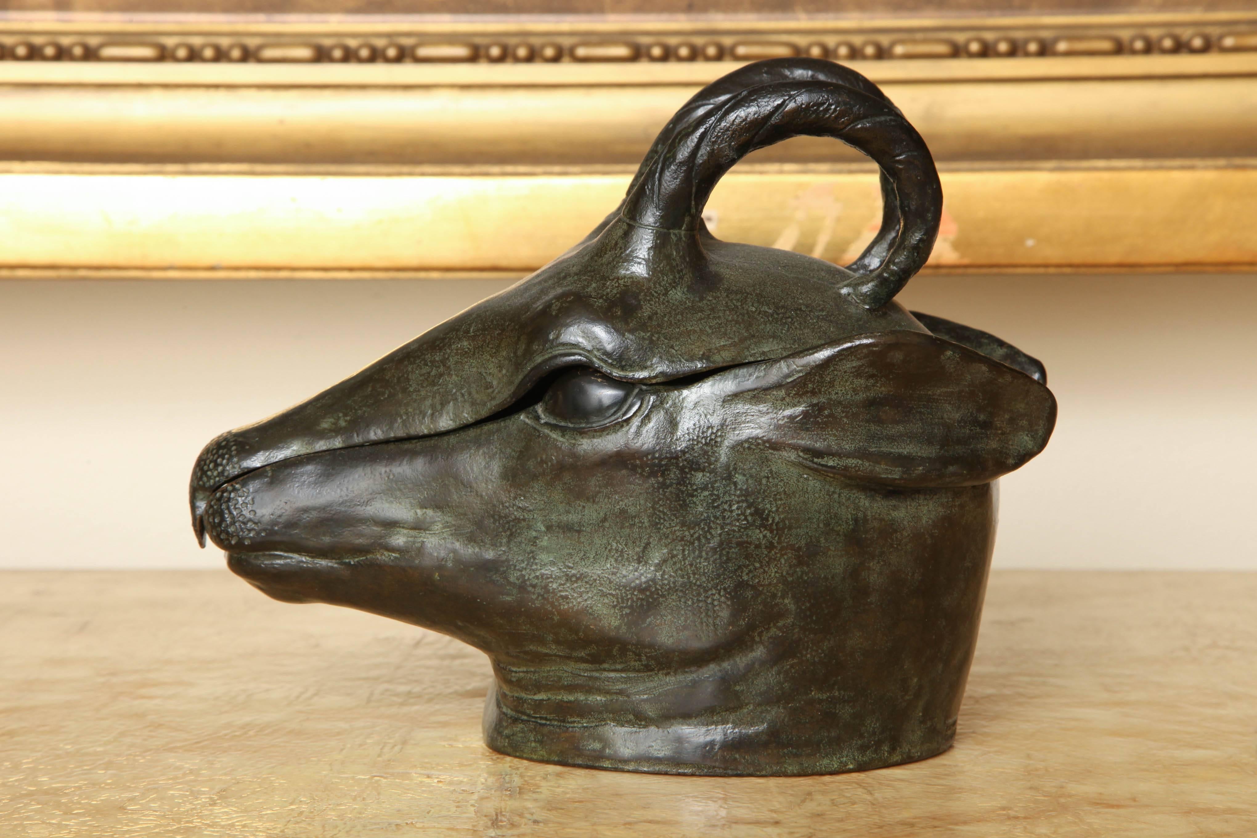 With removable lid. Signed and numbered 3/8. Bearing Clementi foundry mark.

Paul Simon (French, 1892–1975) was celebrated for his animal sculptures. He trained at the Ecole des Beaux Arts, initially focusing on architecture. By the end of the