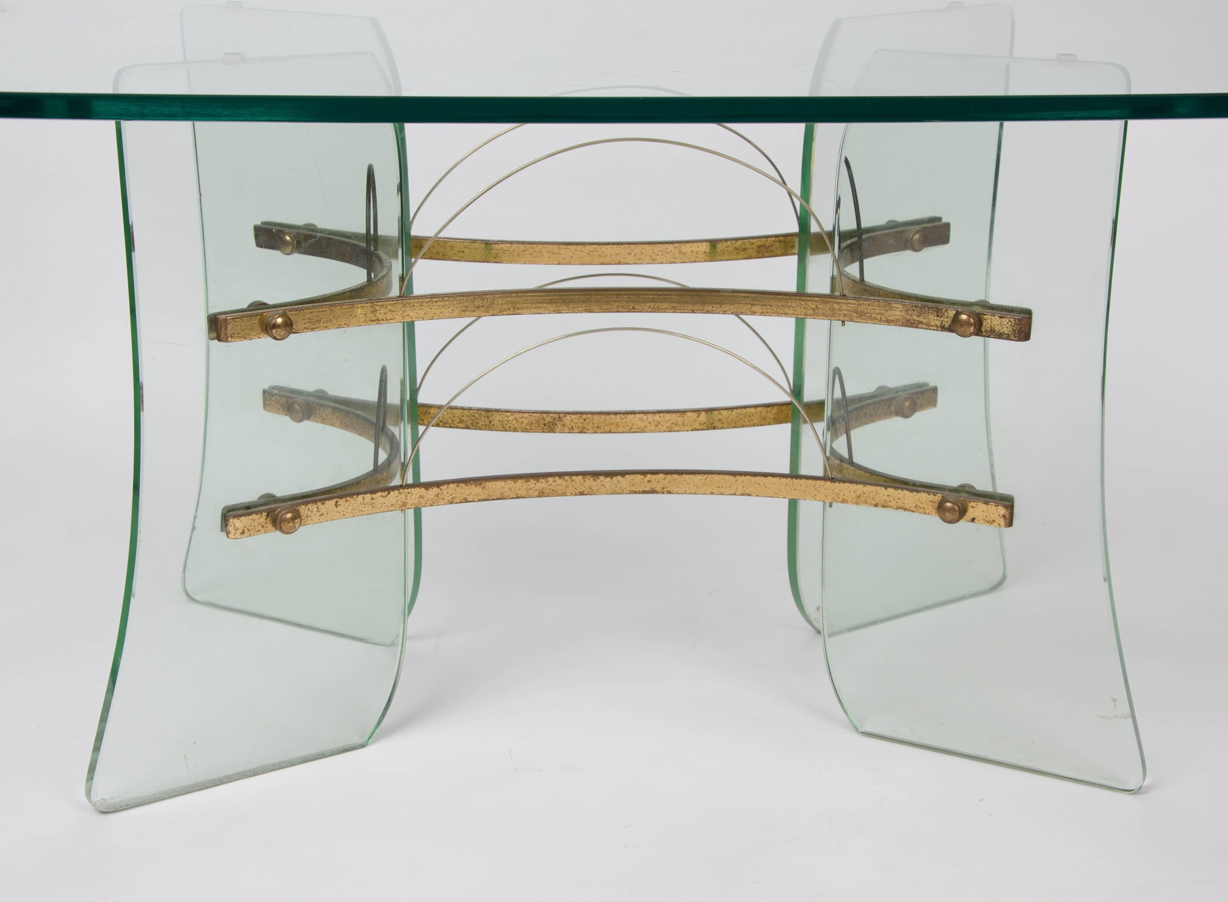 Mid-Century Modern 1950s Coffee Table in the Style of Fontana Arte For Sale