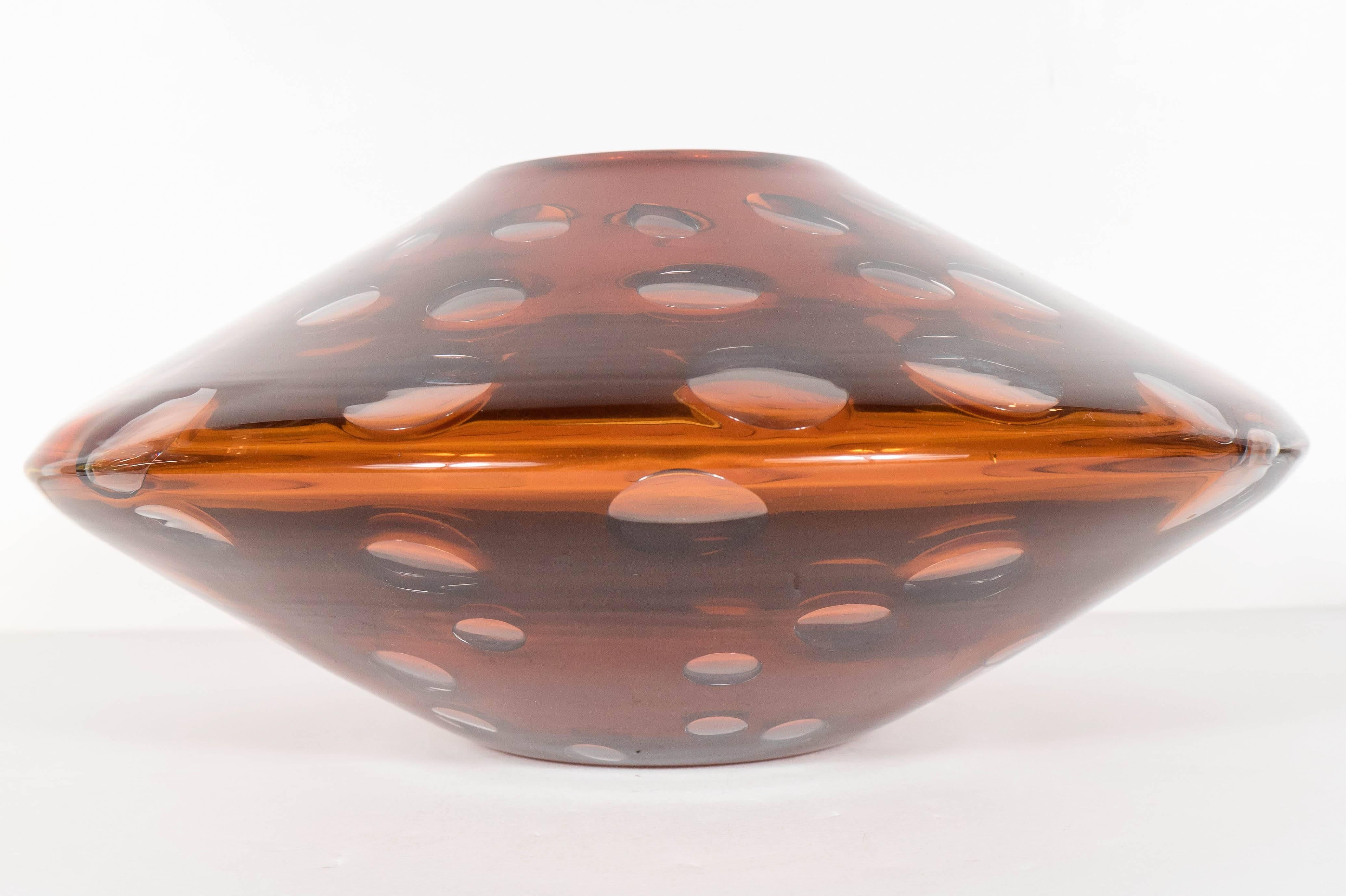 Sculptural Mid-Century Murano Glass Vase by Salviati in Rich Tobacco  In Excellent Condition In New York, NY