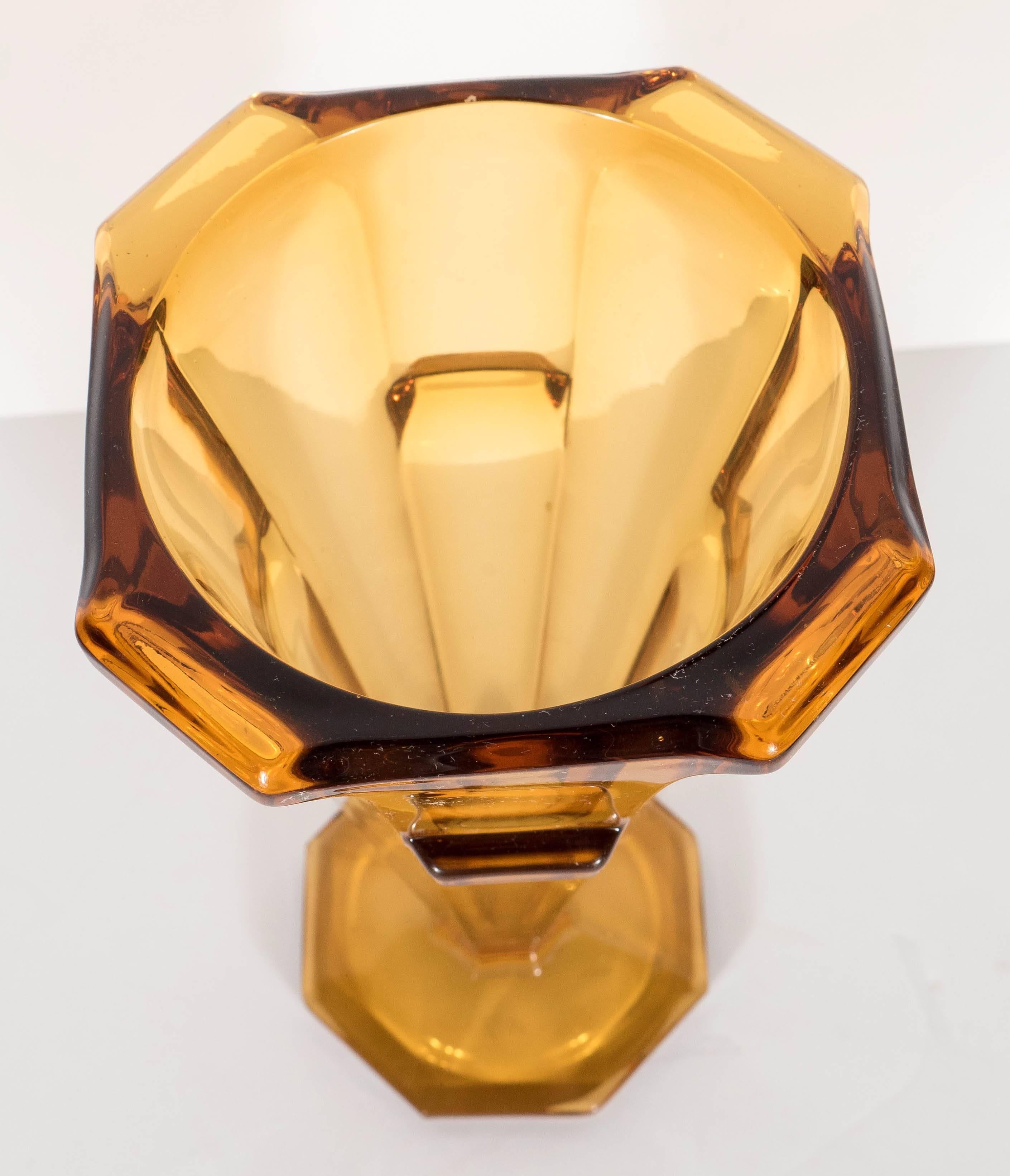 Art Deco Skyscraper Style Amber Molded Glass Vase In Excellent Condition In New York, NY