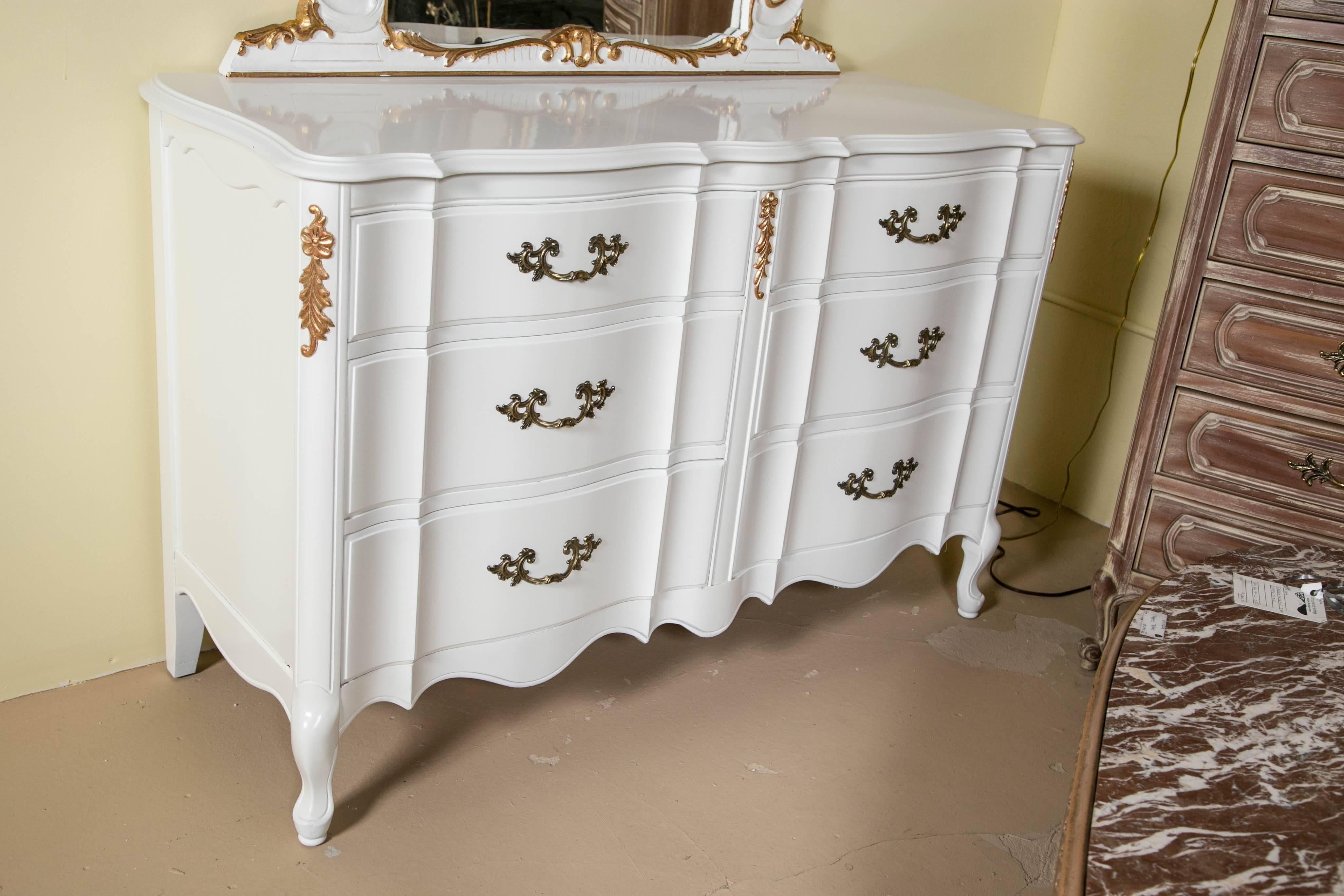 Hollywood Regency White and Gilt Paint Decorated Double Commode