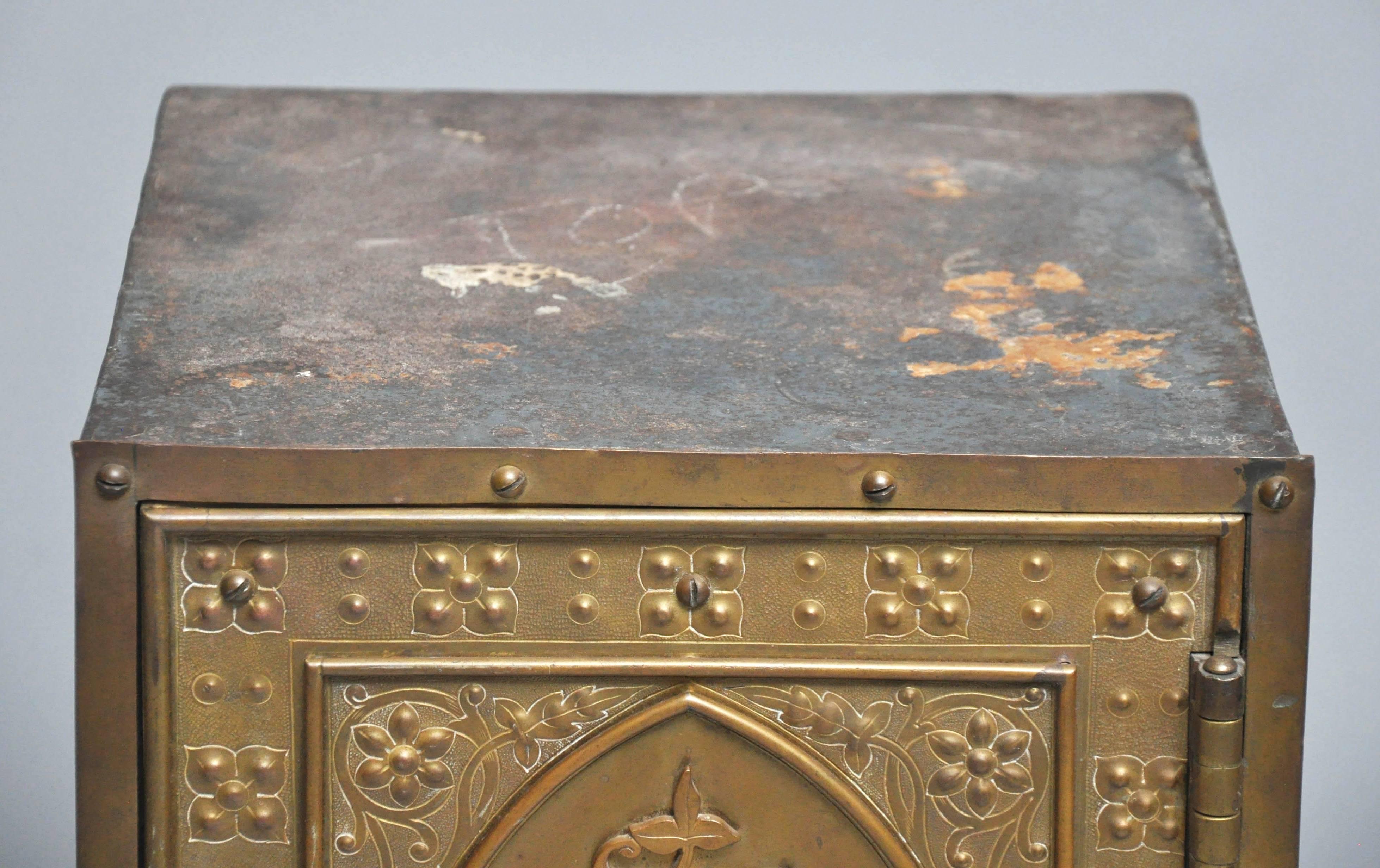 French 19th Century Bronze Tabernacle End Table For Sale