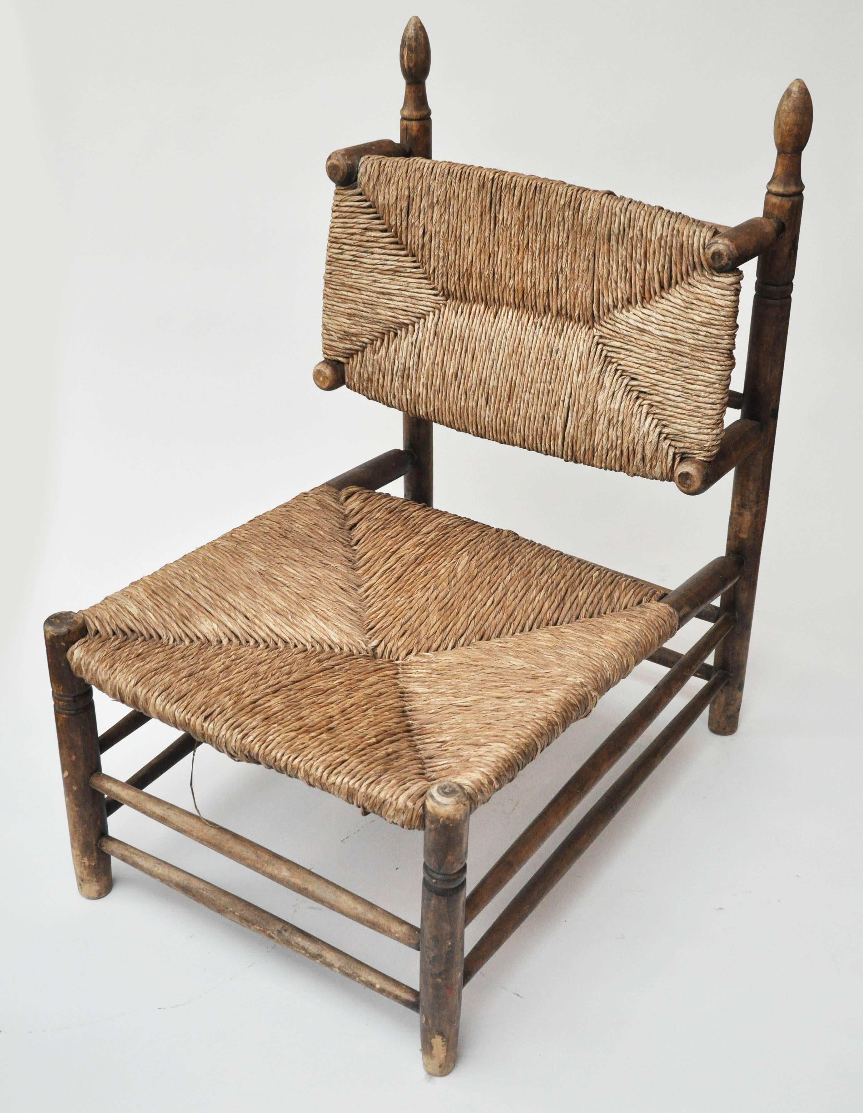 Early 20th Century Pair of French Rush Slipper Chairs 2