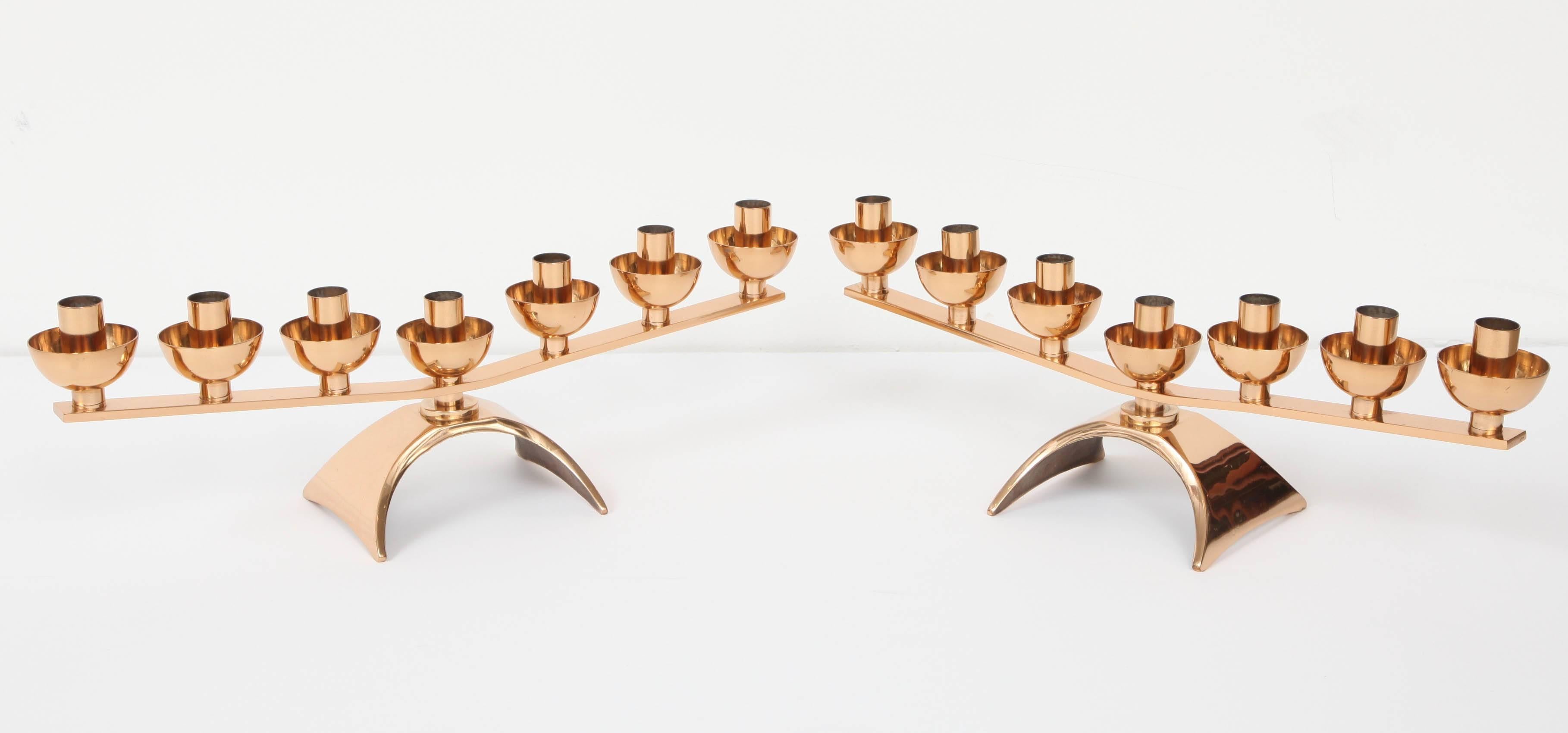 Pair of Brass Mid-Century Modern Candleholders, circa 1960 For Sale 5