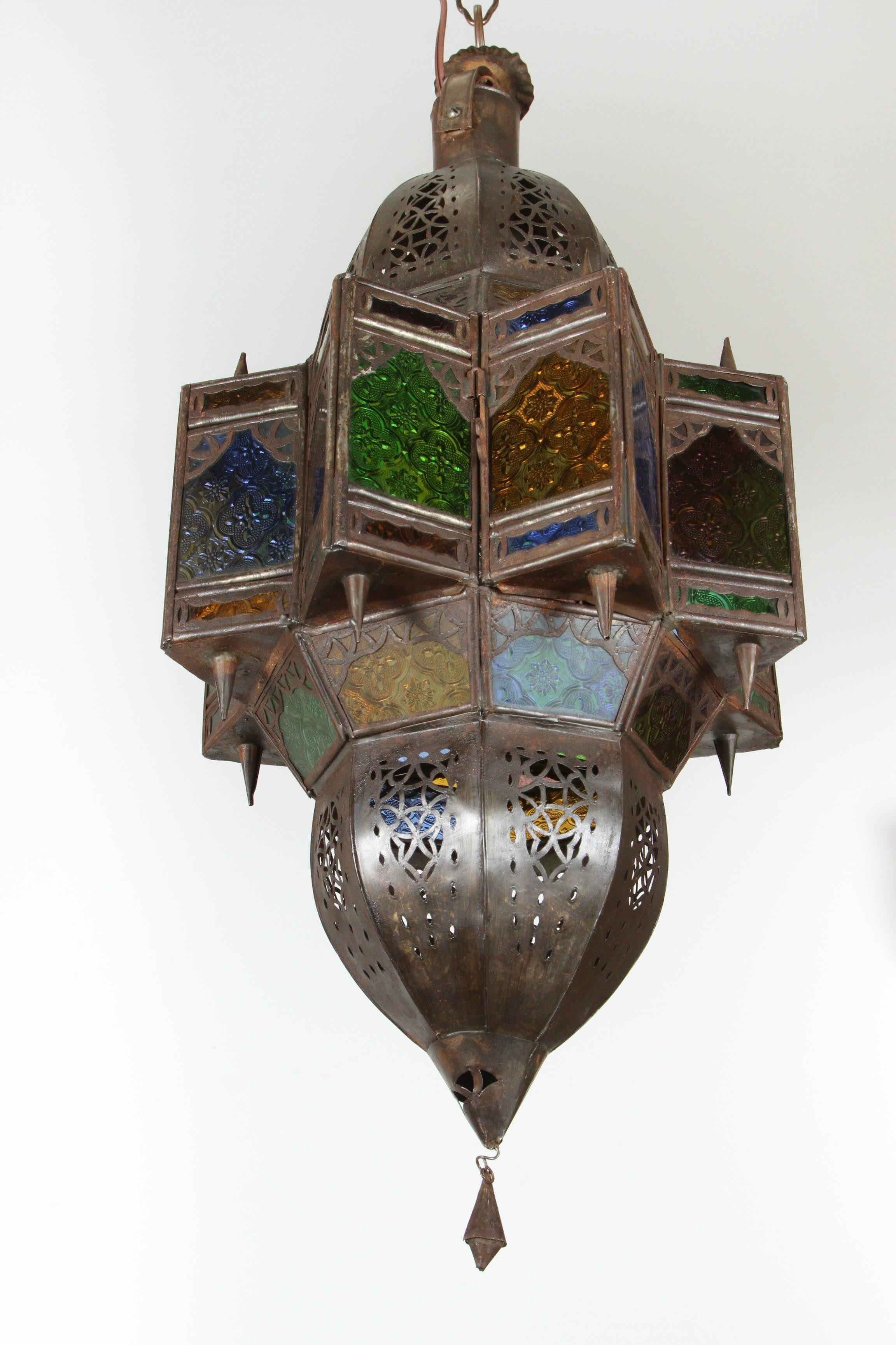 Moroccan Moorish Metal Filigree and Glass Pendant in Star Shape 1