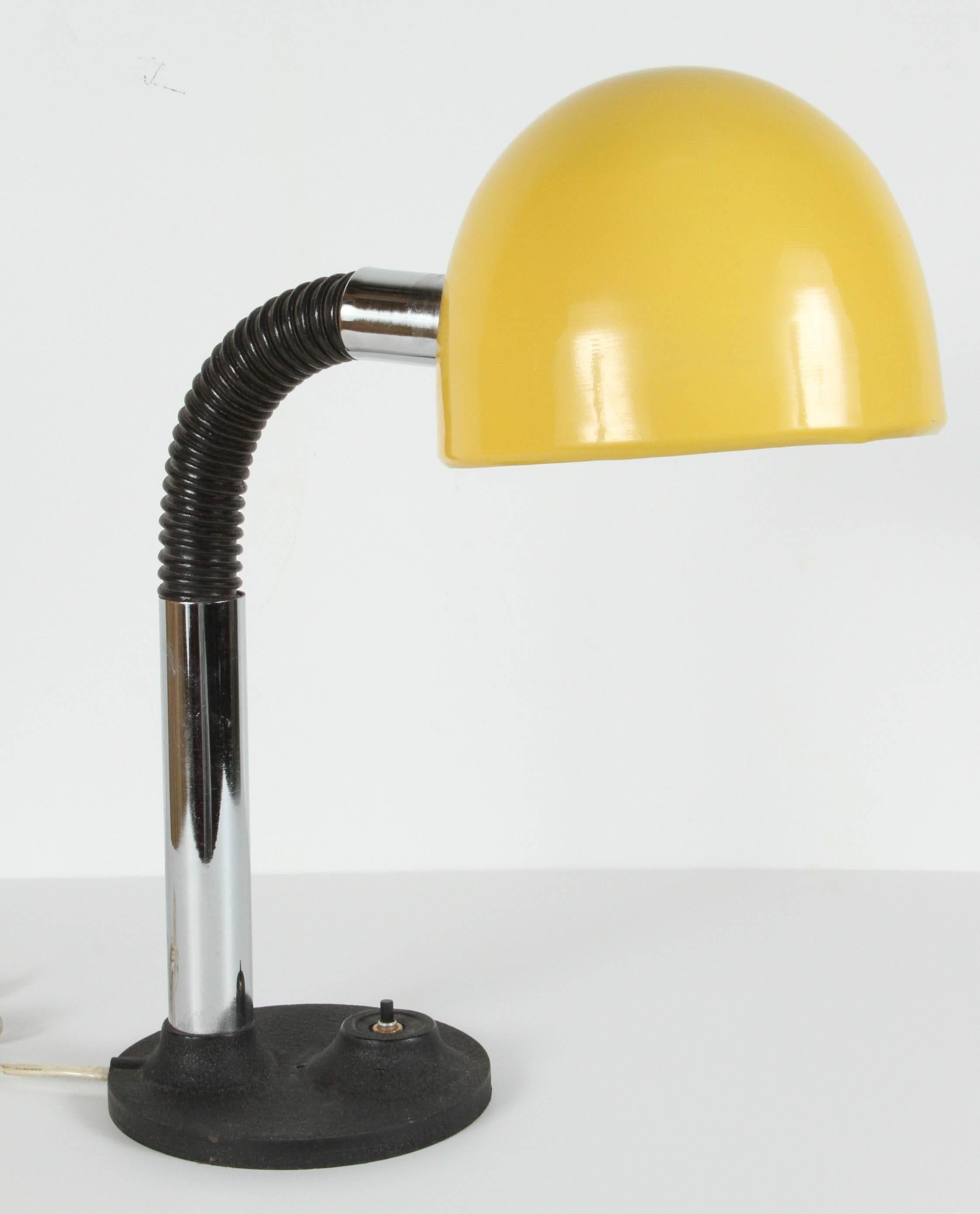 Italian Modernist Enameled Yellow Desk Lamp For Sale