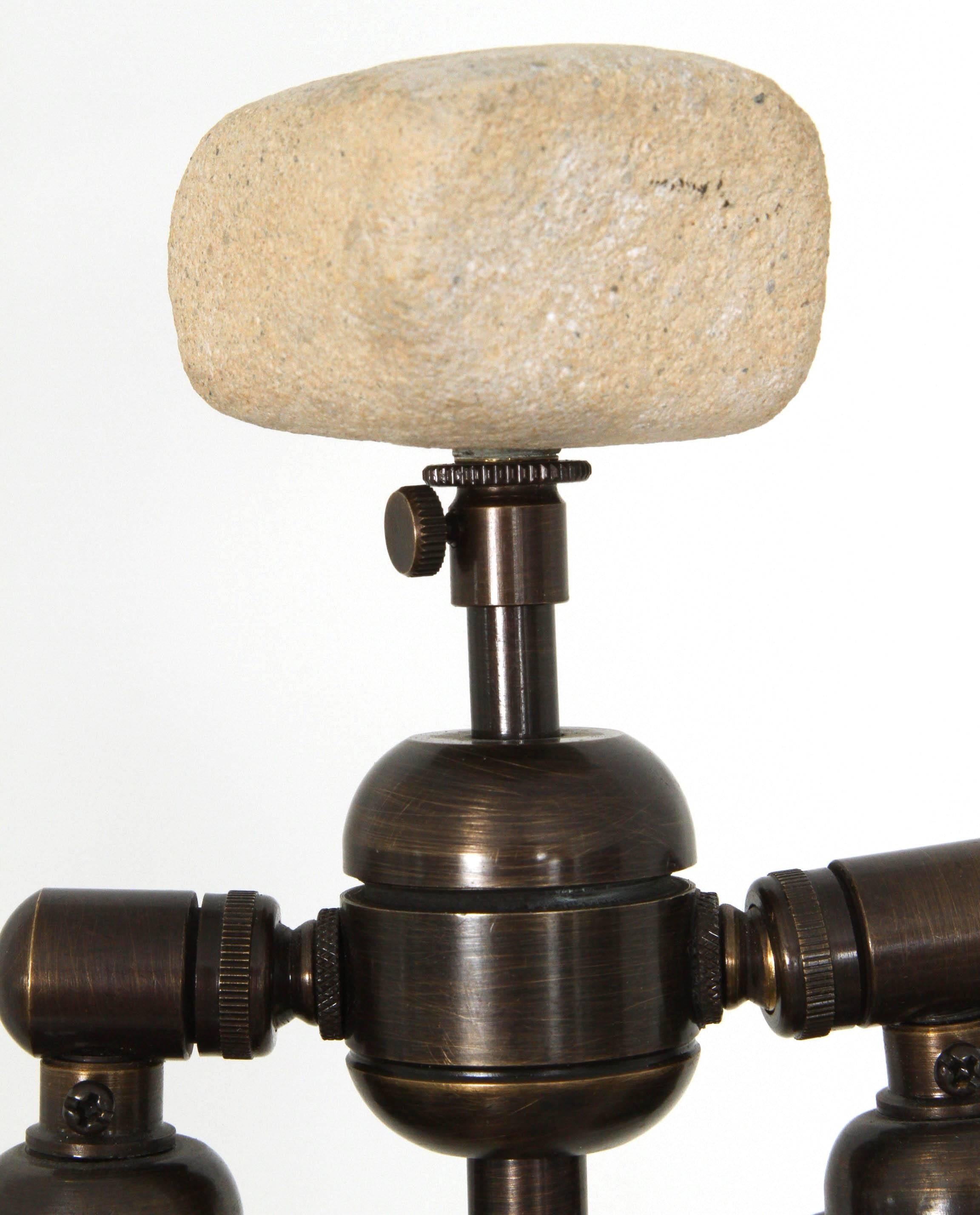 Gran lámpara de sobremesa Michael Taylor Stone Metal en venta