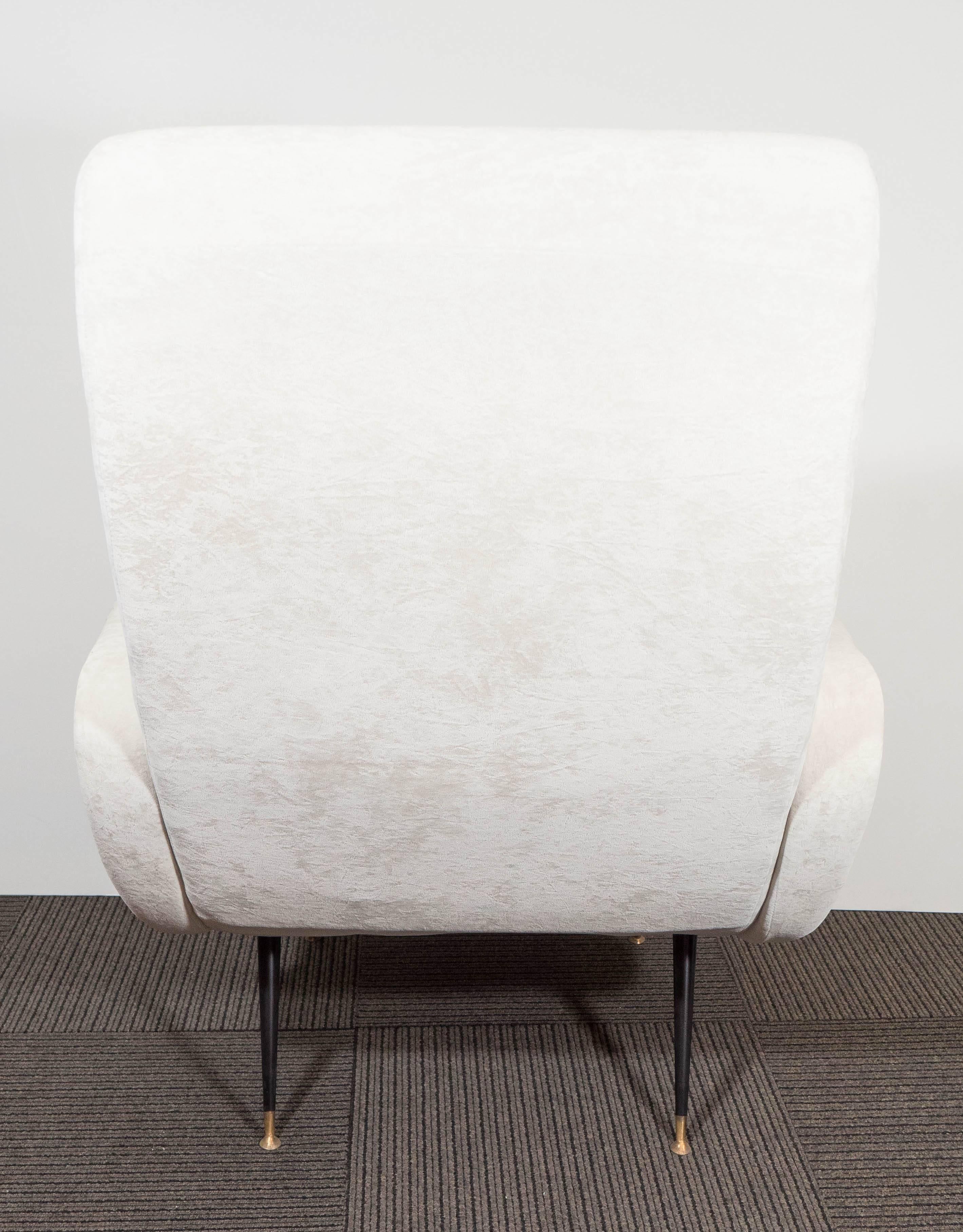 Pair of Italian Midcentury White Velvet Armchairs in the Style of Marco Zanuso 1
