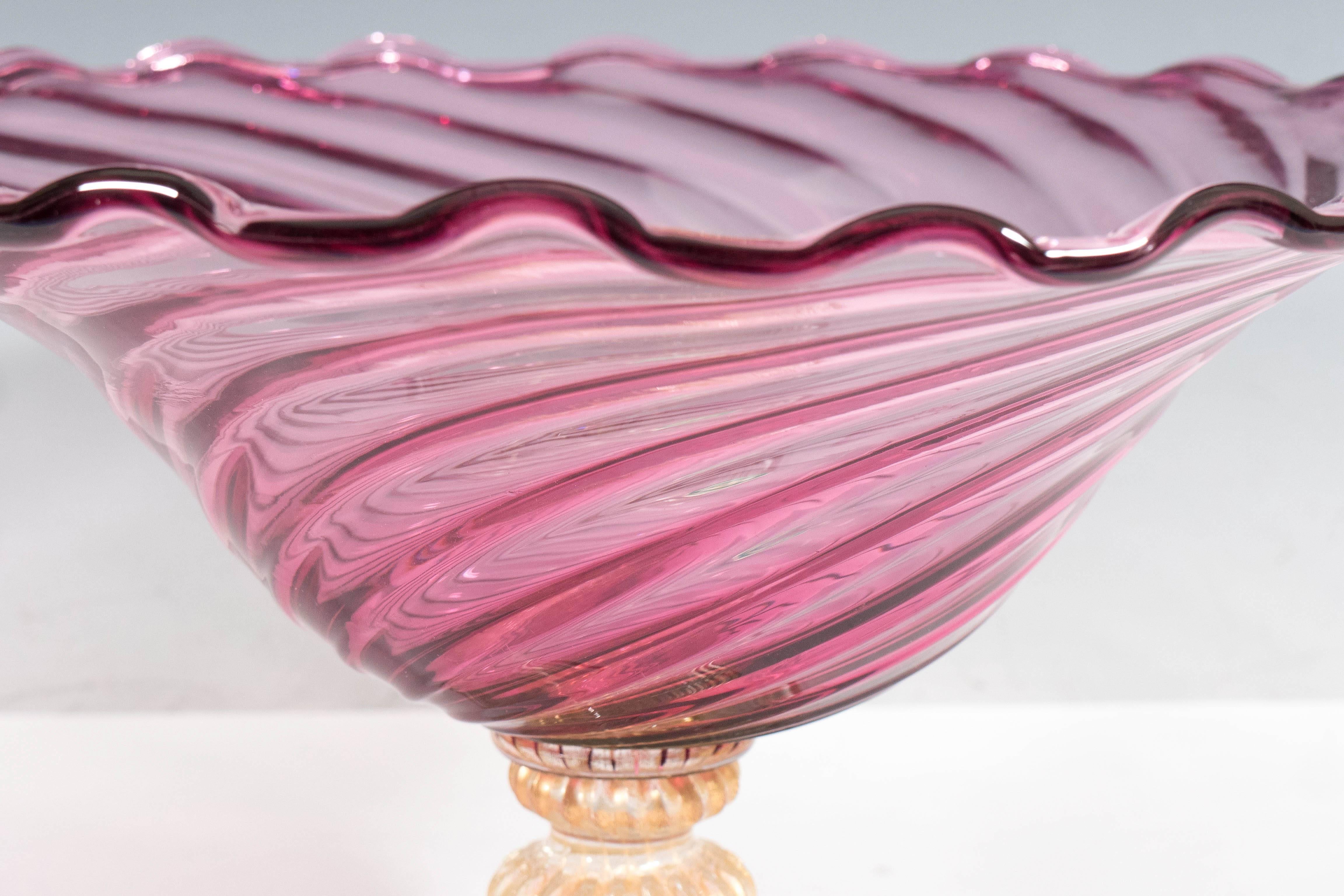 Mid-Century Modern Mid-Century Fratelli Toso Pink Glass Bowl with Infused Gold Pedestal