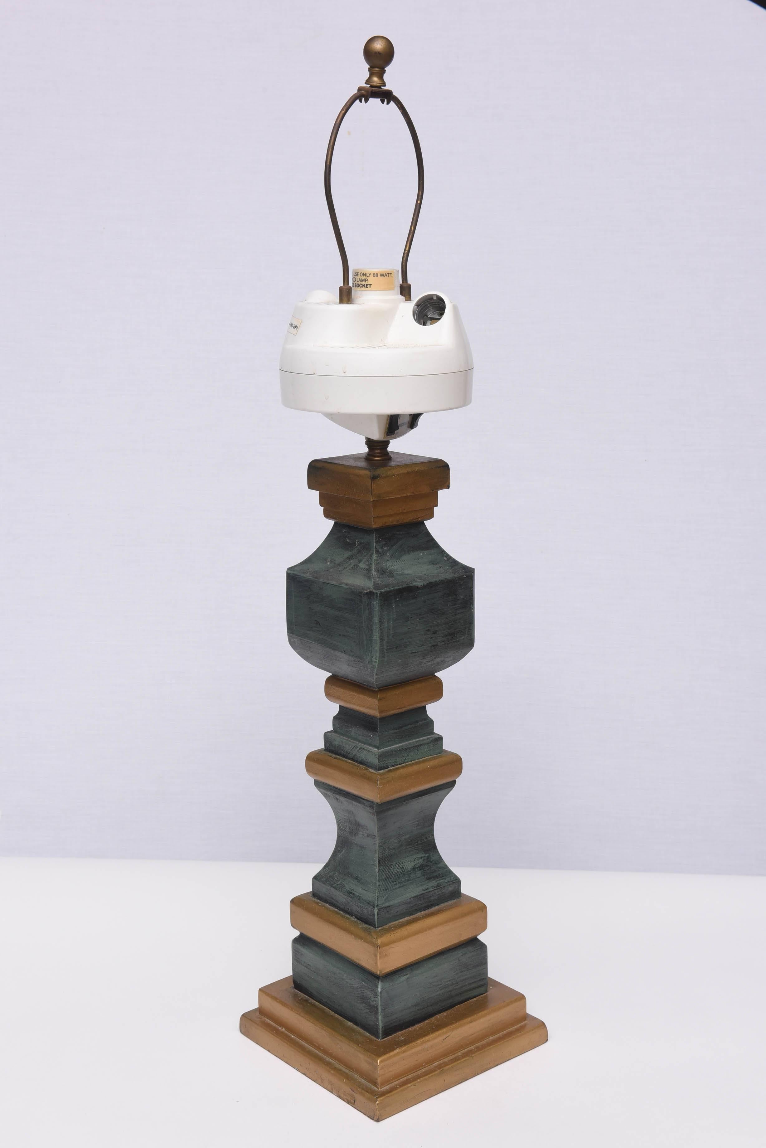 Américain Lampes de table monumentales en bois, années 1960, États-Unis en vente