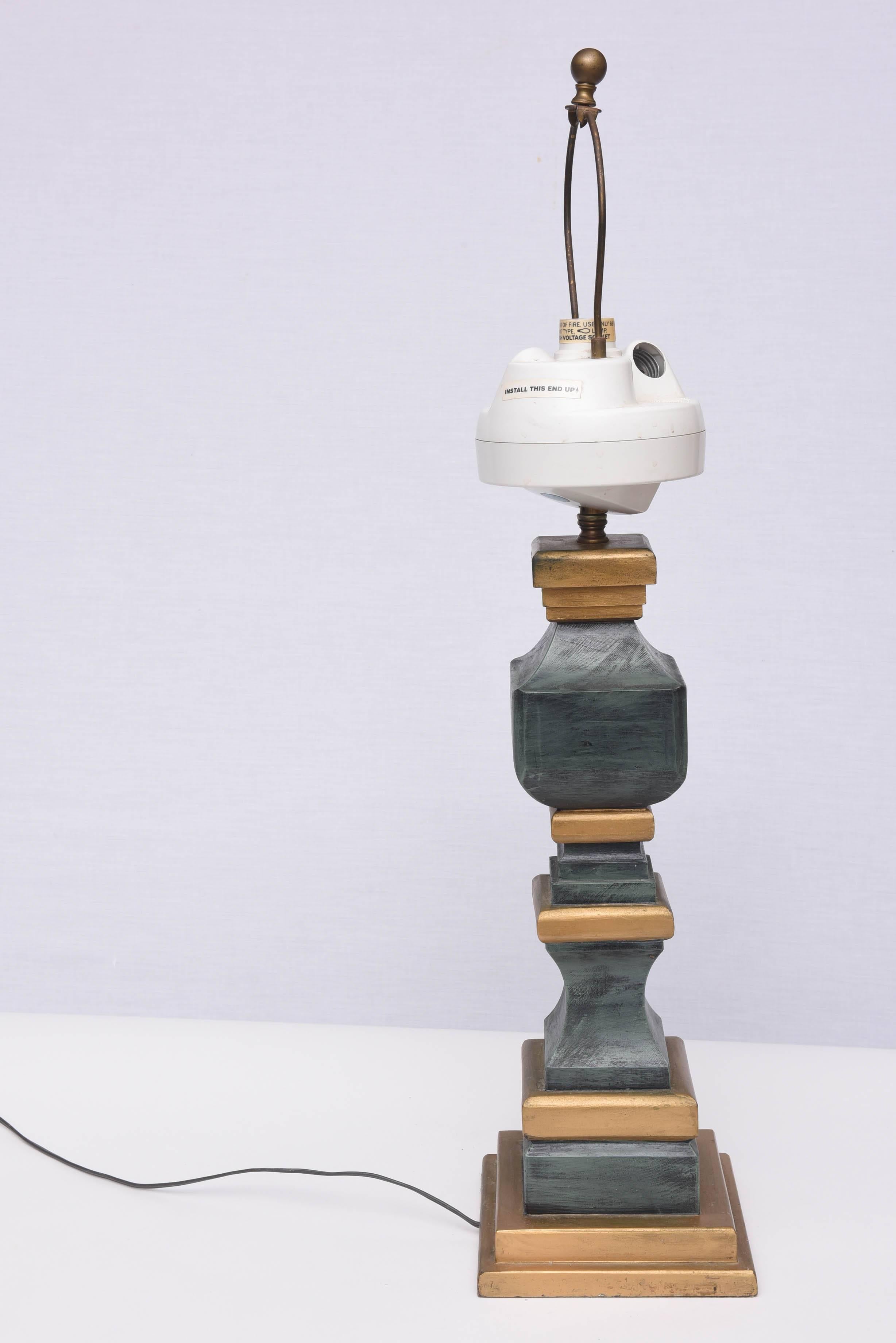 Milieu du XXe siècle Lampes de table monumentales en bois, années 1960, États-Unis en vente