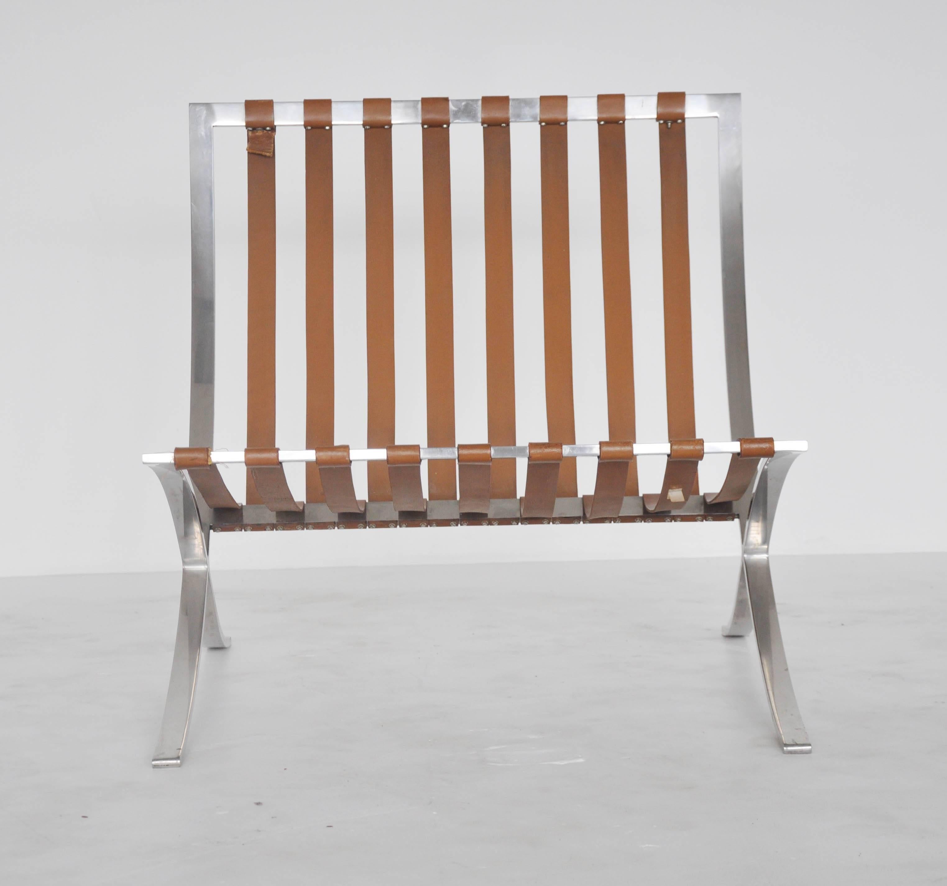 Ludwig Mies van der Rohe Barcelona Chairs 2