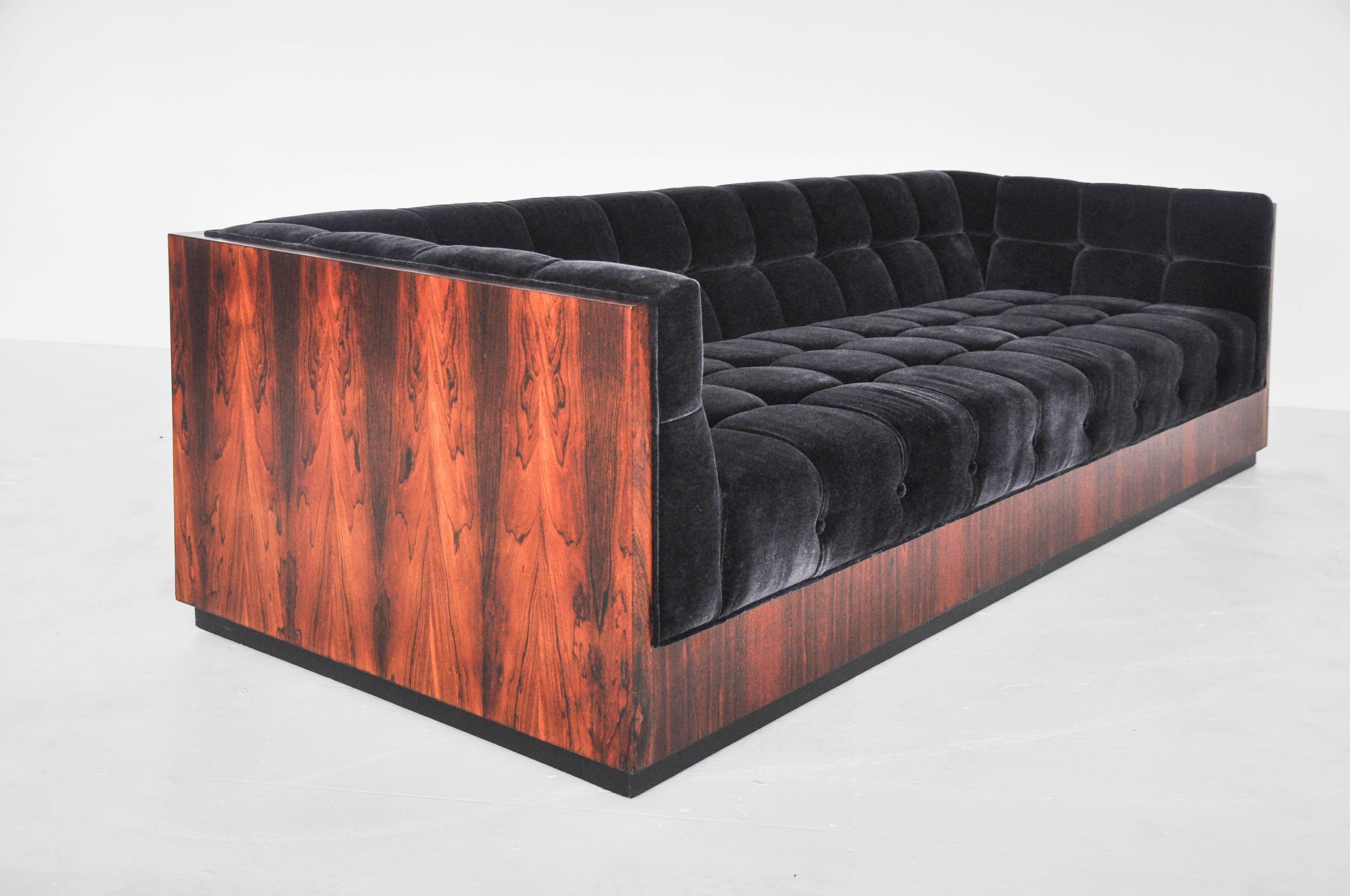 Milo Baughman Rosewood Case Sofa In Excellent Condition In Chicago, IL