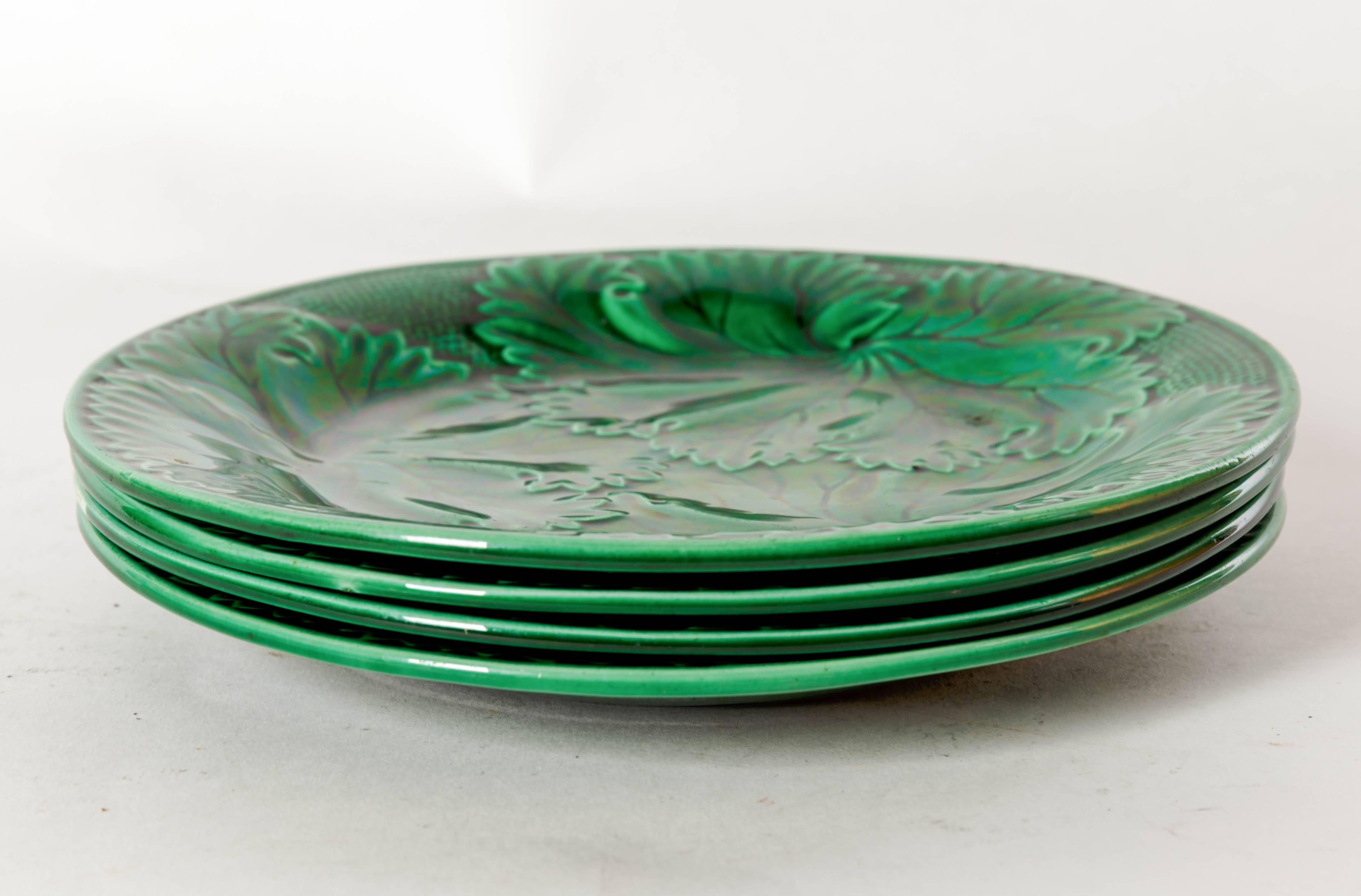 Four French Green Majolica Leaf Pattern Salad Plates In Excellent Condition In Southampton, NY