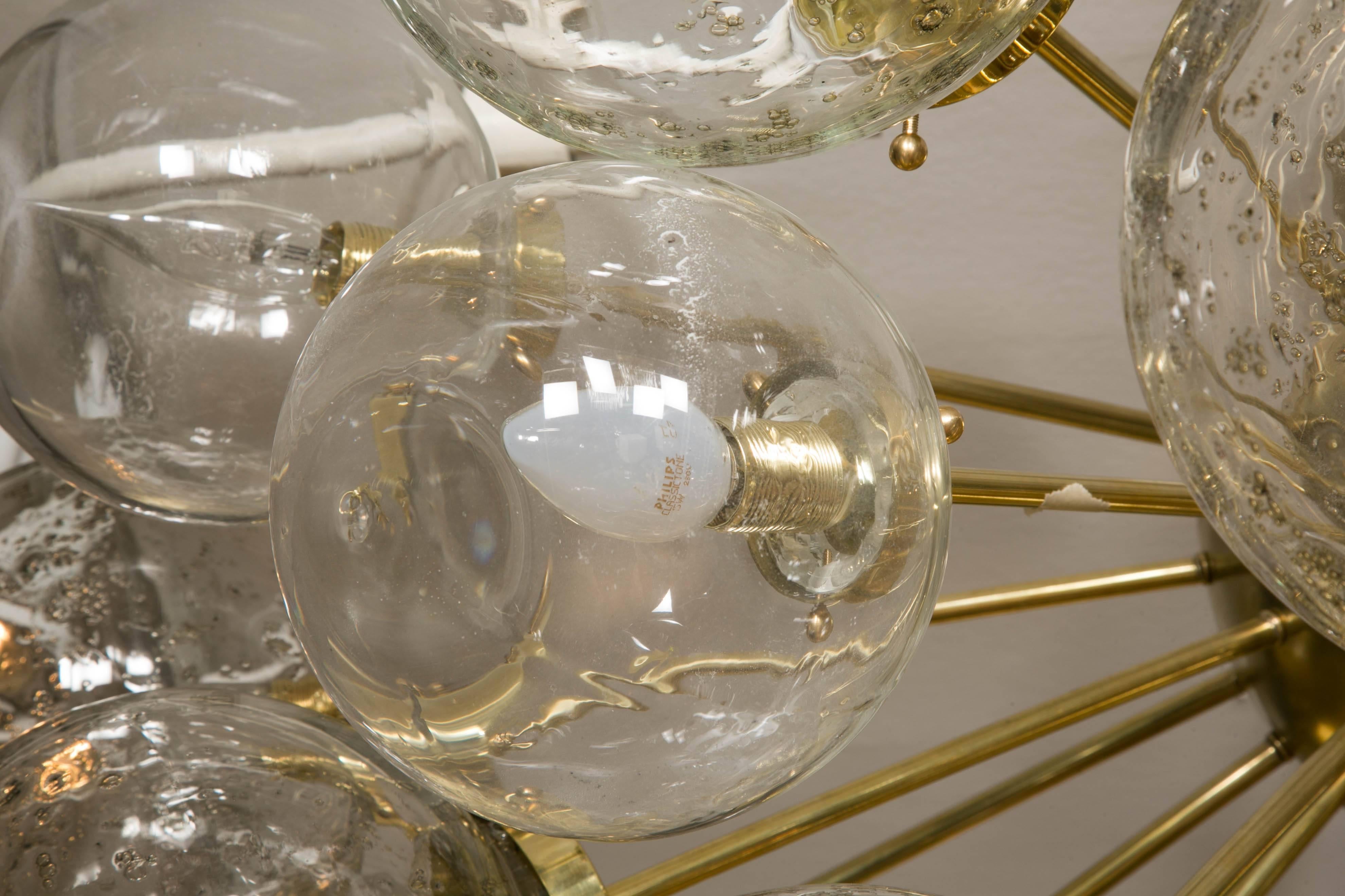Half Sputnik Vintage Chandelier In Excellent Condition In Saint-Ouen (PARIS), FR