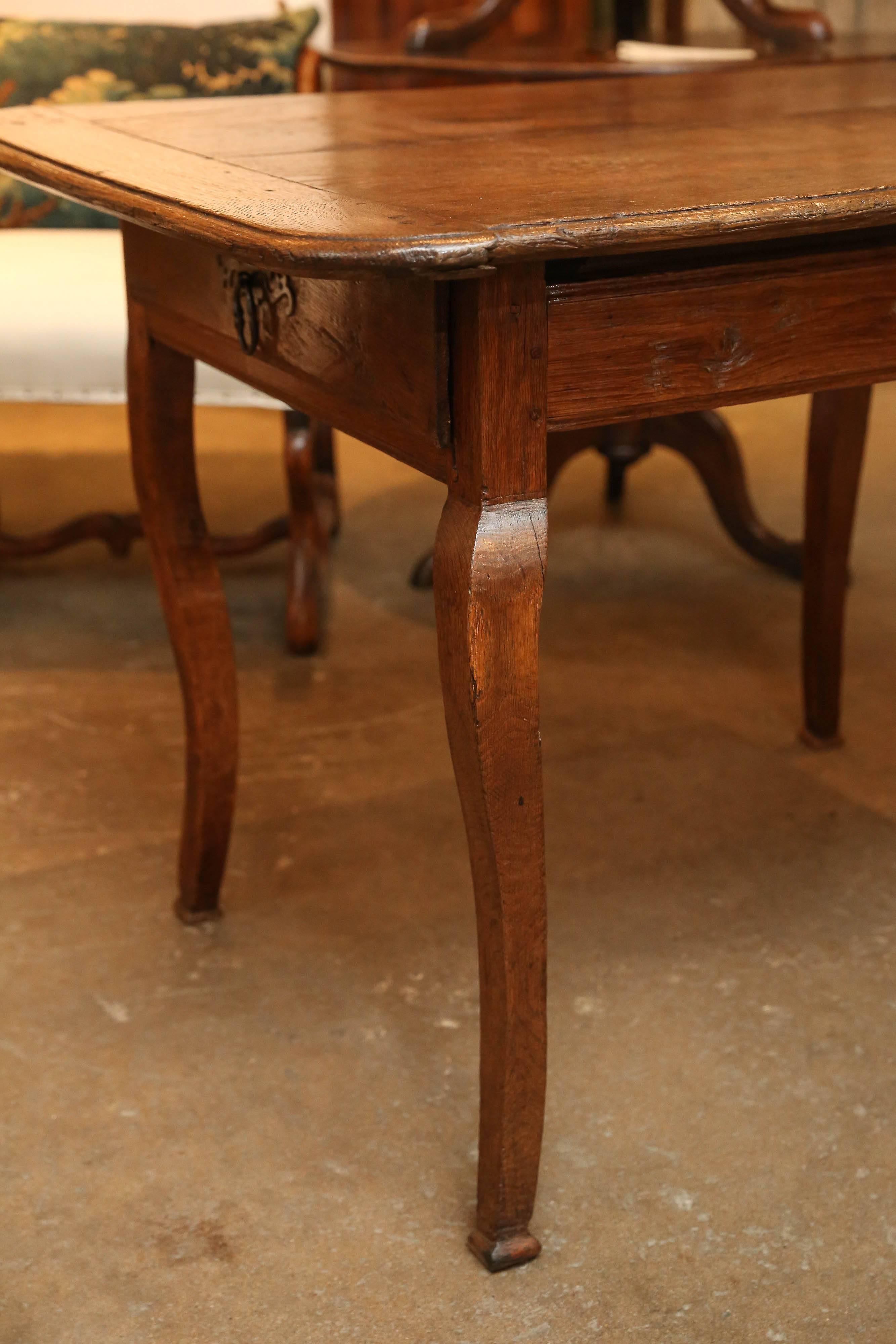 19th Century French Table In Excellent Condition In Houston, TX