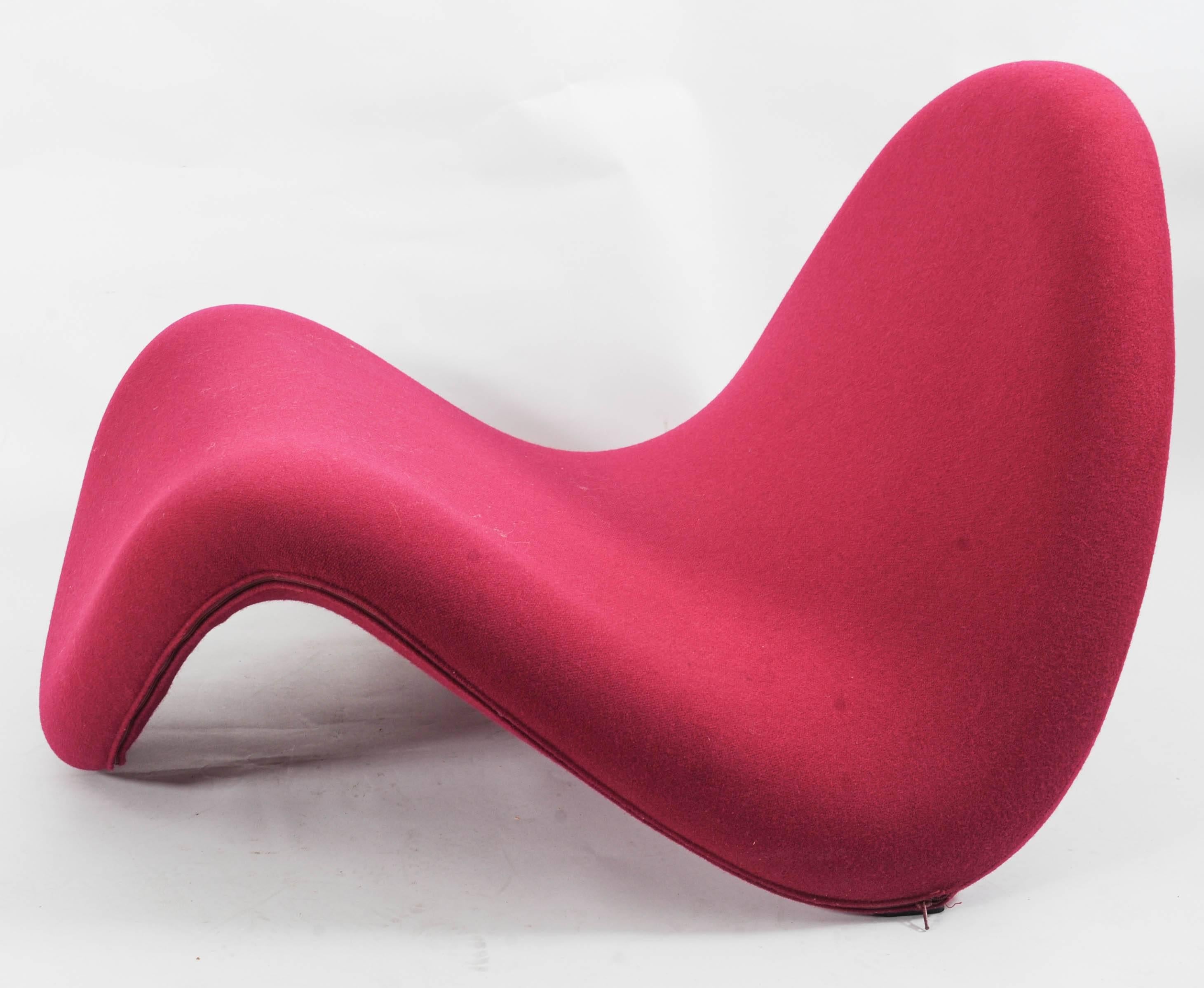 artifort tongue chair