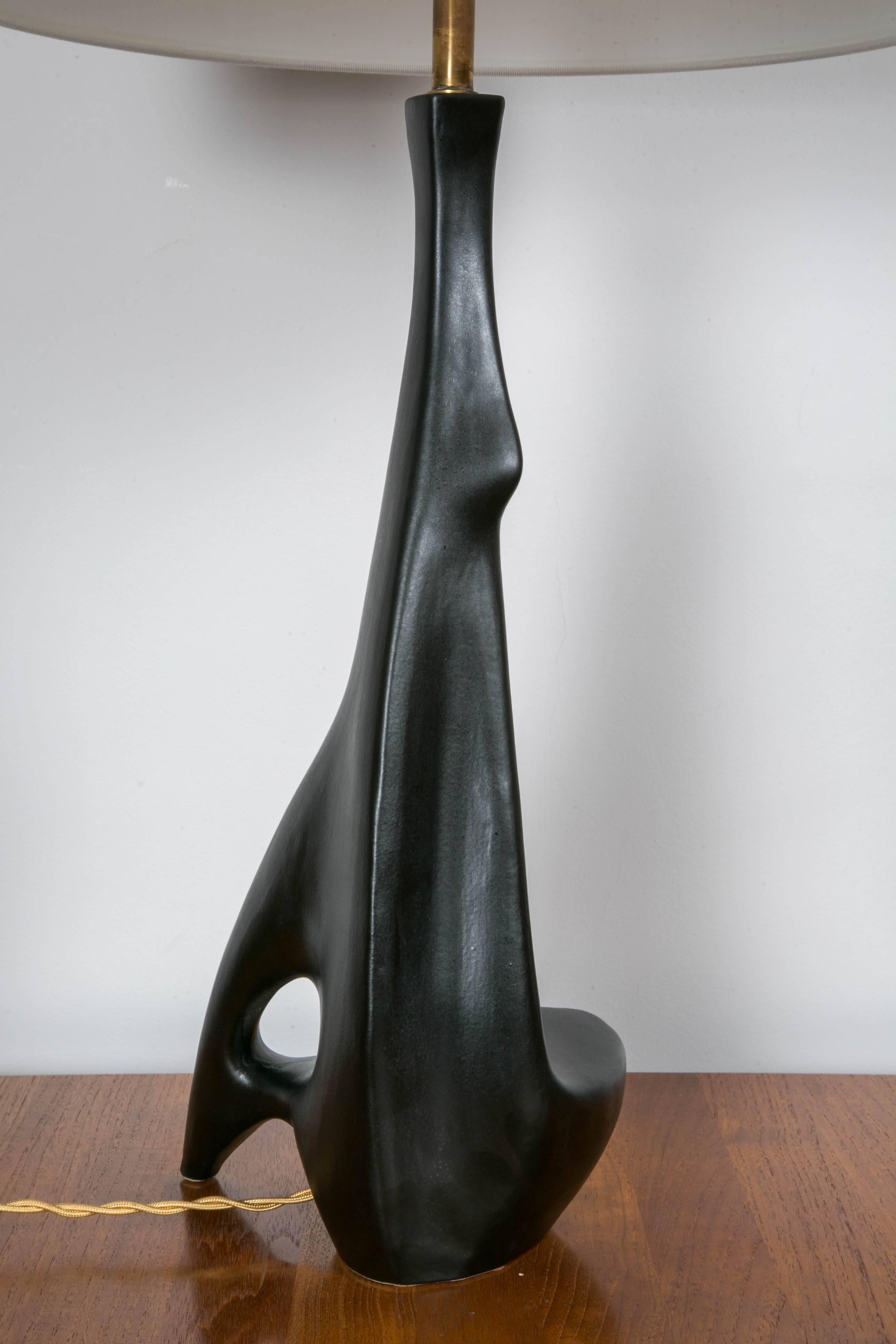 Pair of Black Ceramic Lamps, Signed Pulcinelli for Esperia  In Excellent Condition In Paris, Ile-de-France
