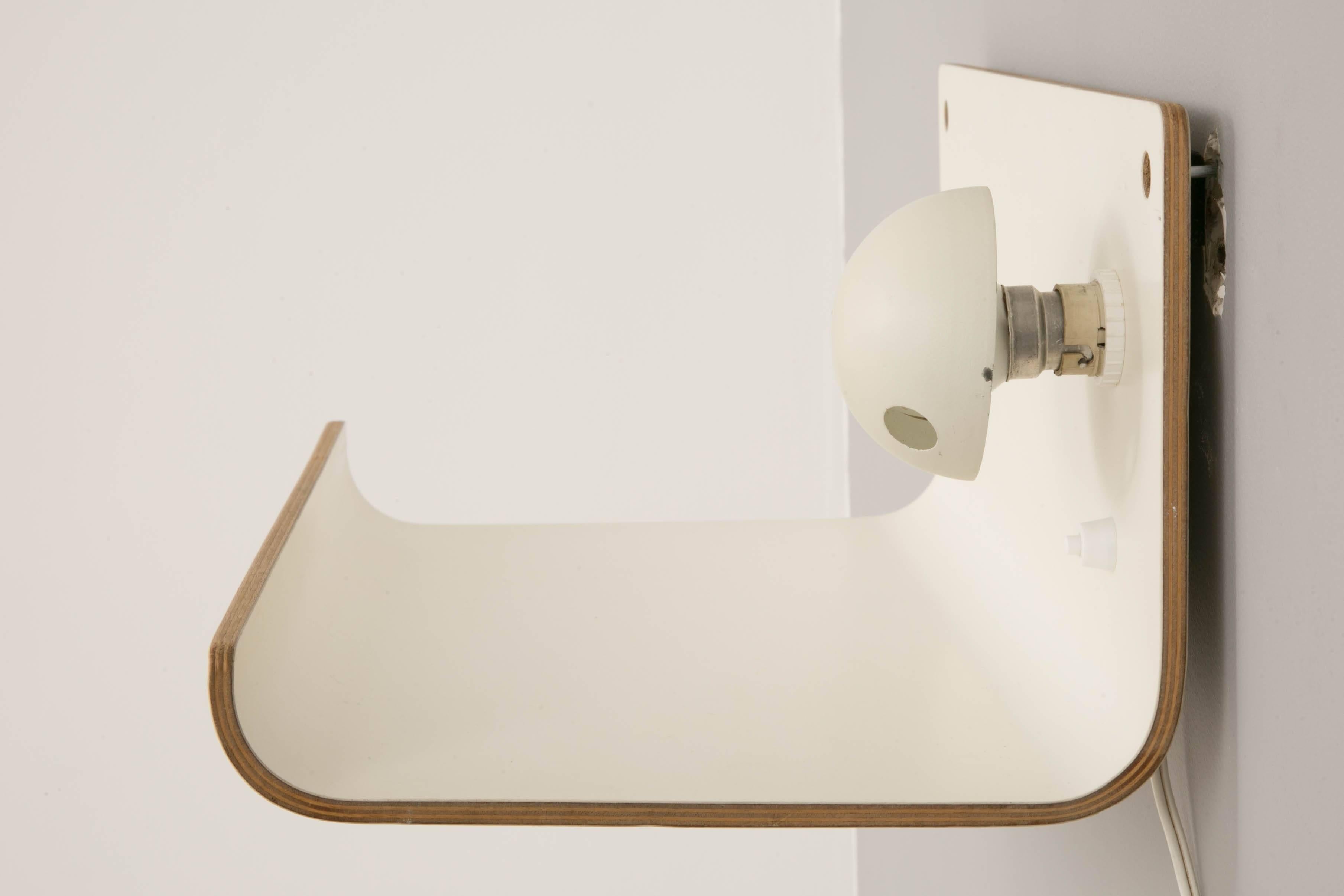 Paire d'étagères de luminaires par Pierre Guariche, édition Negroni, 1969 en vente 2