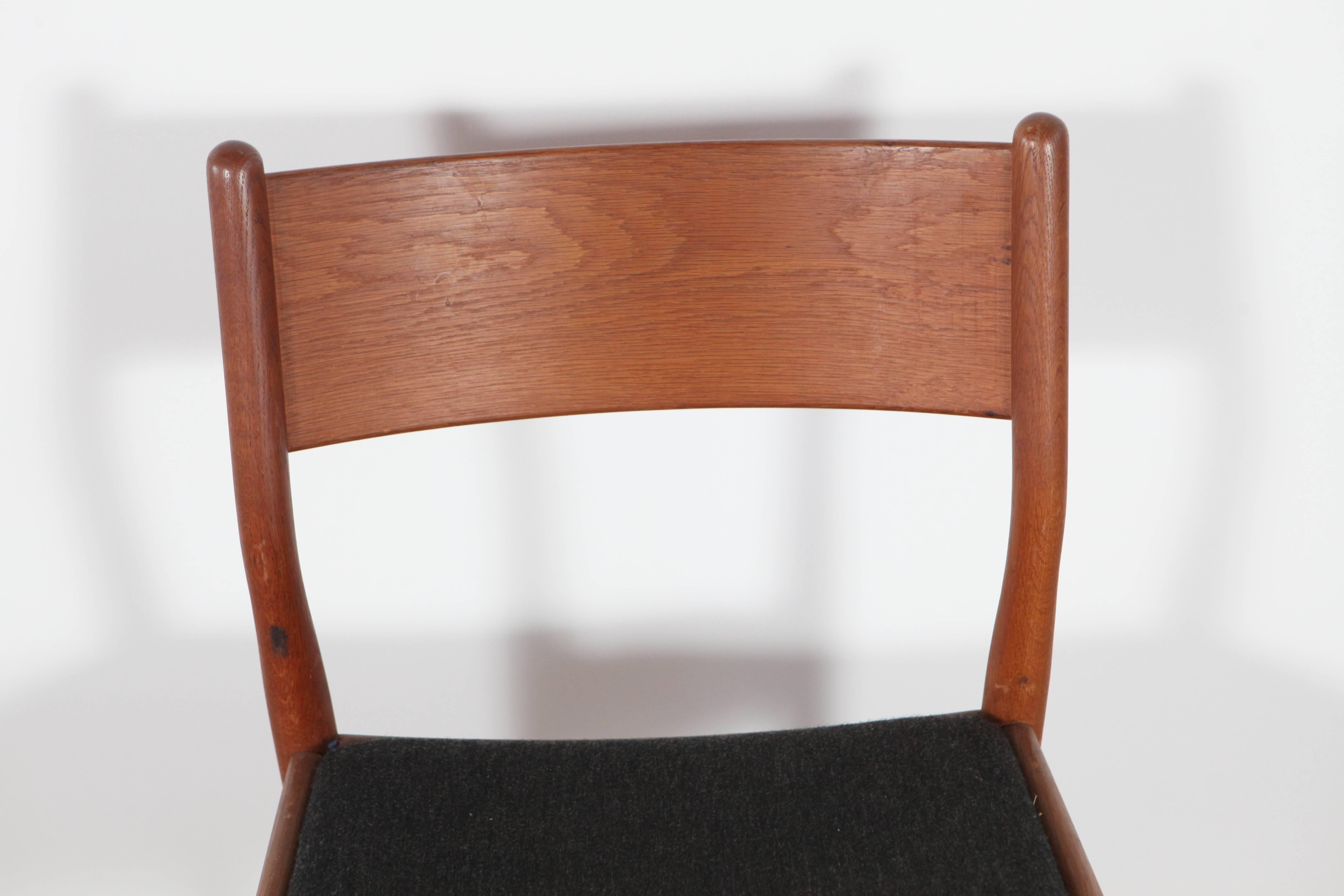 Set of Ten Teak Danish Dining Chairs by Borge Mogensen In Good Condition In Los Angeles, CA