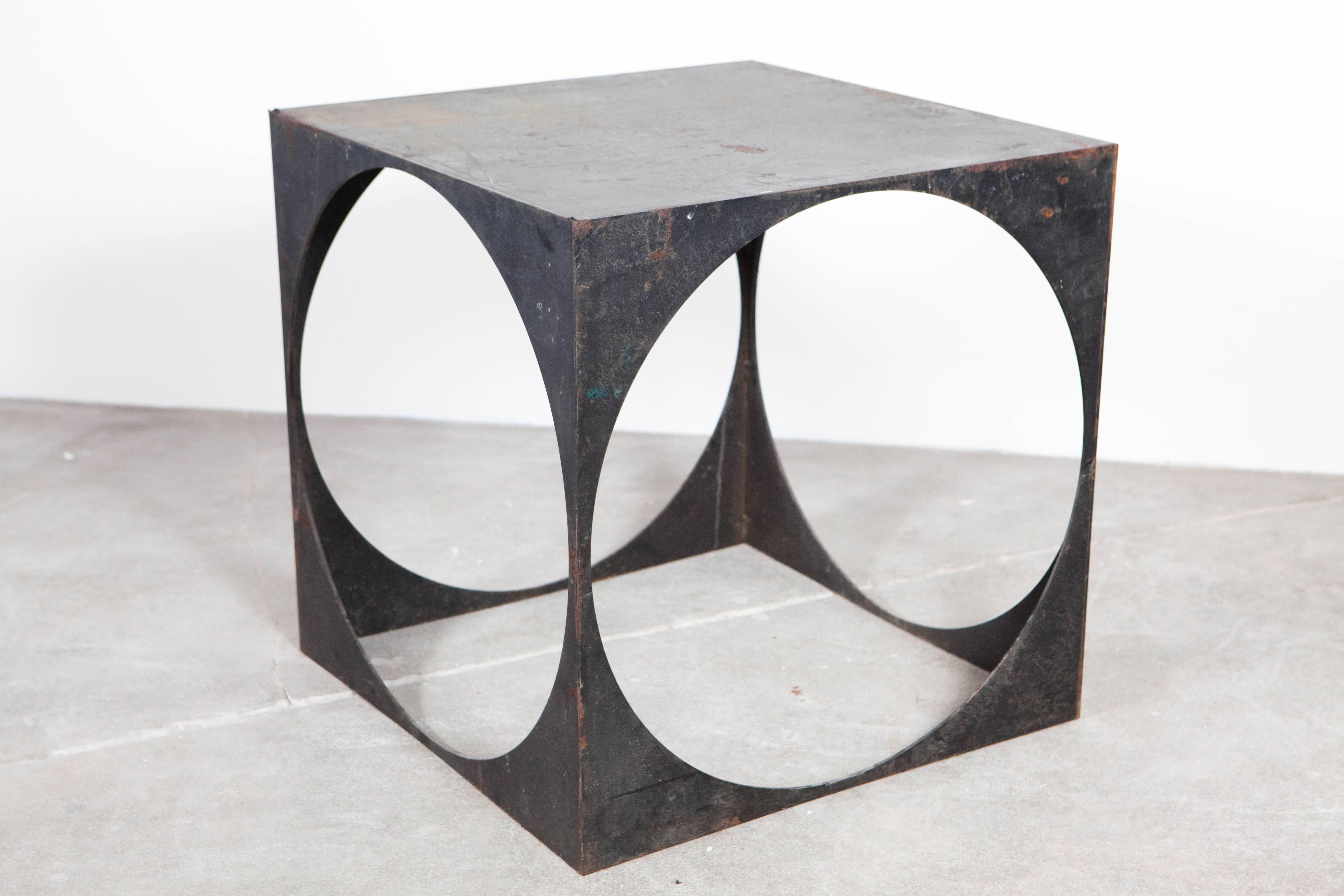 Iron Cutout Circle Cube Side Tables 1